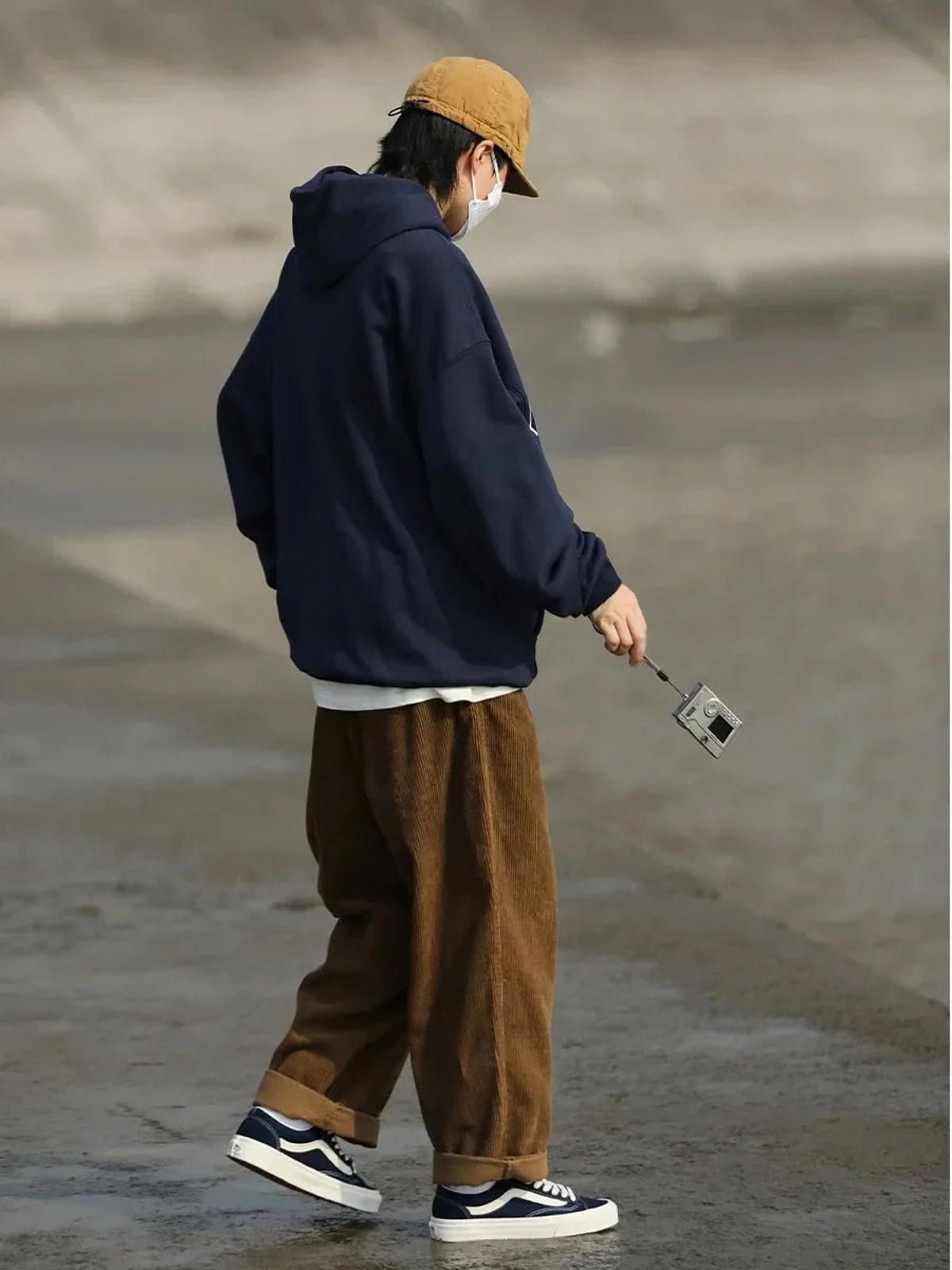 Other Wide Leg Corduroy Pants Size US 32 / EU 48 - 2 Thumbnail