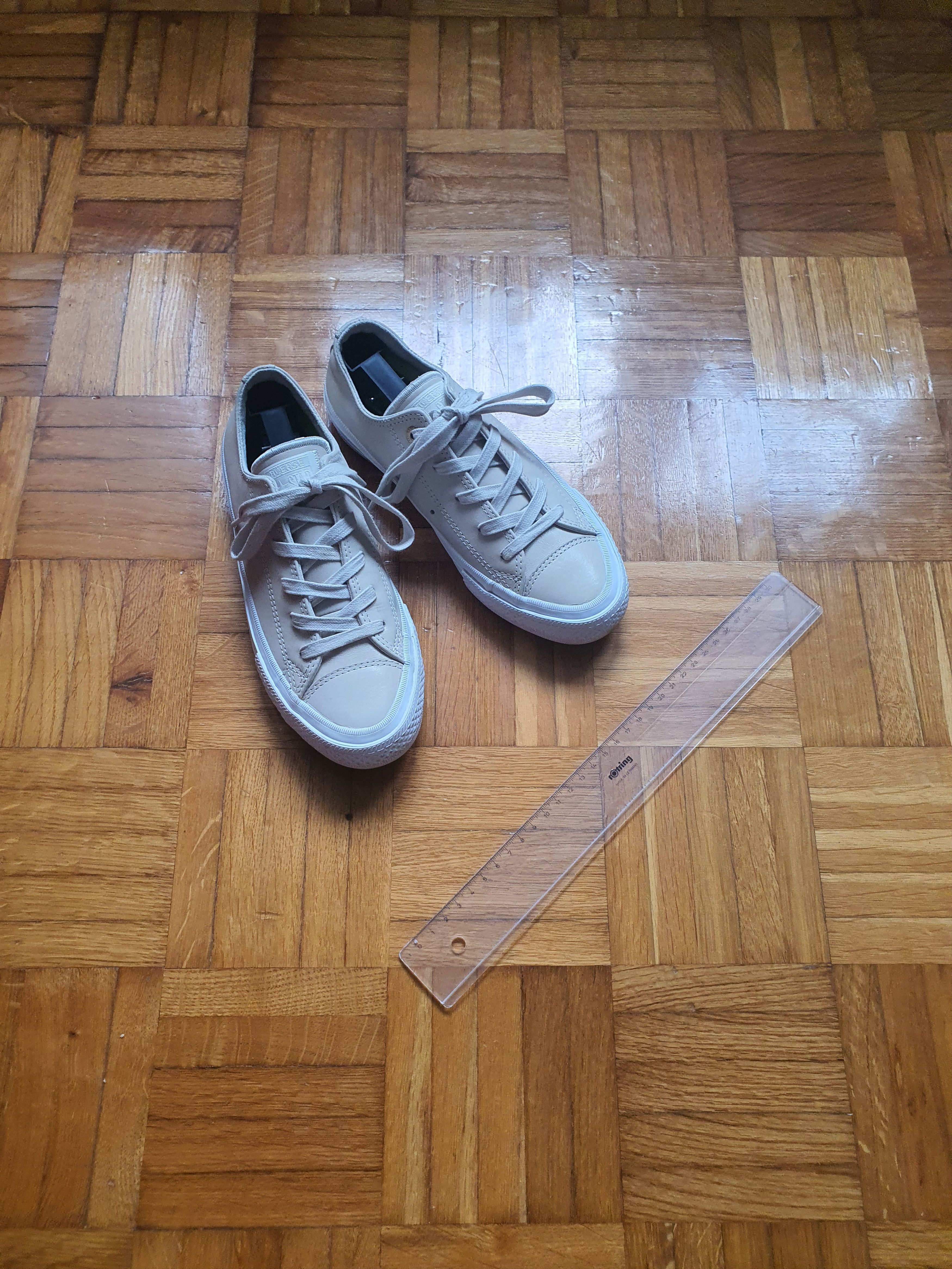 Converse Chuck Taylor II OX (555956C) Trainers - Sz UK 3.5, EU 36 Size US 5.5 / IT 35.5 - 2 Thumbnail