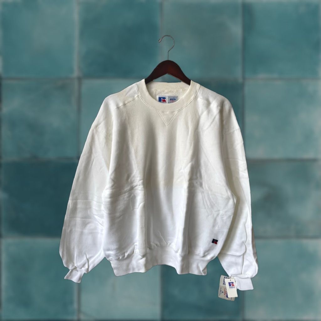 Russell Athletic vintage russell high cotton crewneck sweatshirt mens M white 90s deadstock NWT Russell Athletic Sweatshirt Crew Mens Size US M / EU 48-50 / 2 - 1 Thumbnail