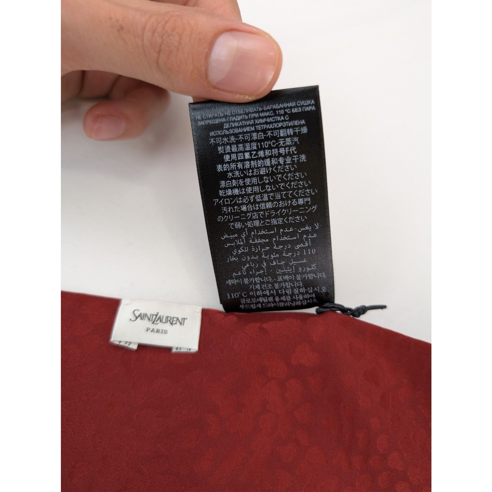 Saint Laurent Paris o1rshd1 Size: OS / Lavalliere Leopard Satin Scarf in Red Size ONE SIZE - 16 Thumbnail