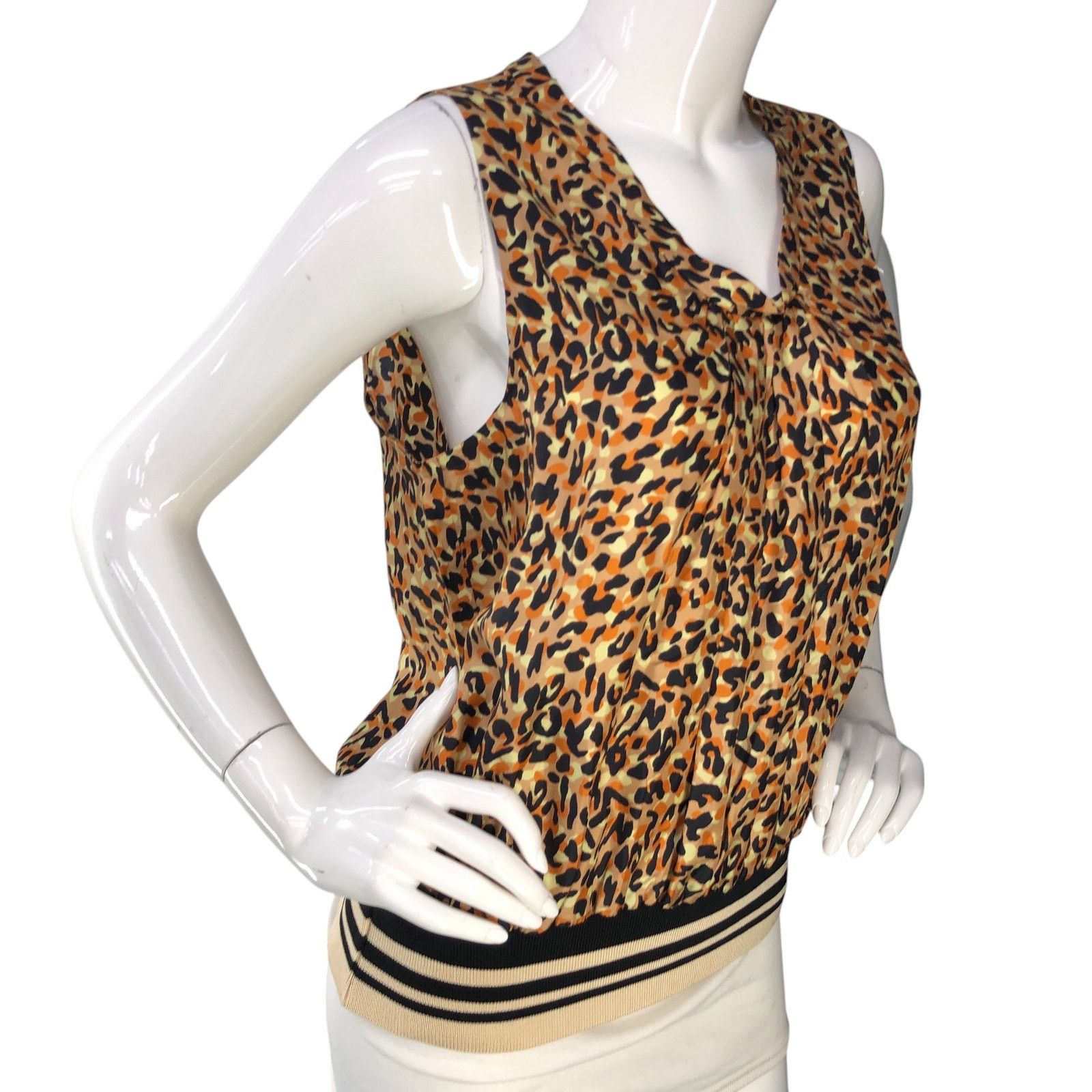 Dries Van Noten Dries Van Noten Size 42 US 10 Top Animal Print Elastic Waist Size L / US 10 / IT 46 - 10 Thumbnail