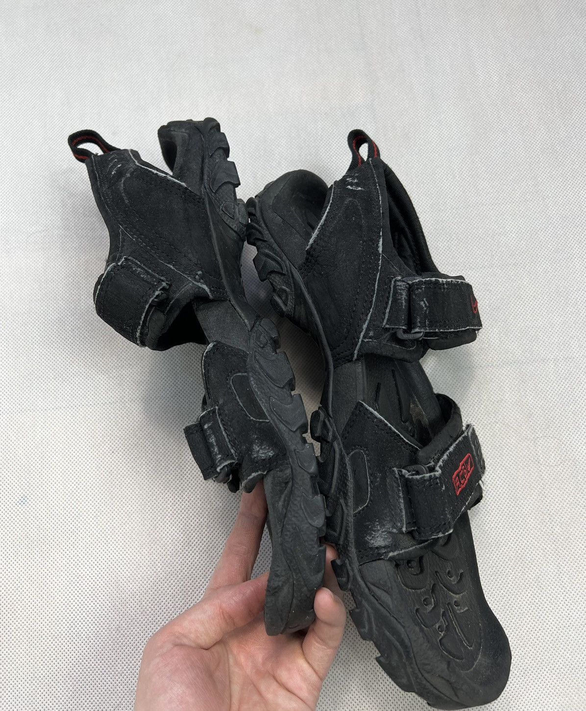 Nike × Vintage Nike ACG Straprunner Sport Water Sandals Black/Red Vintage Size US 9.5 / EU 42-43 - 4 Thumbnail