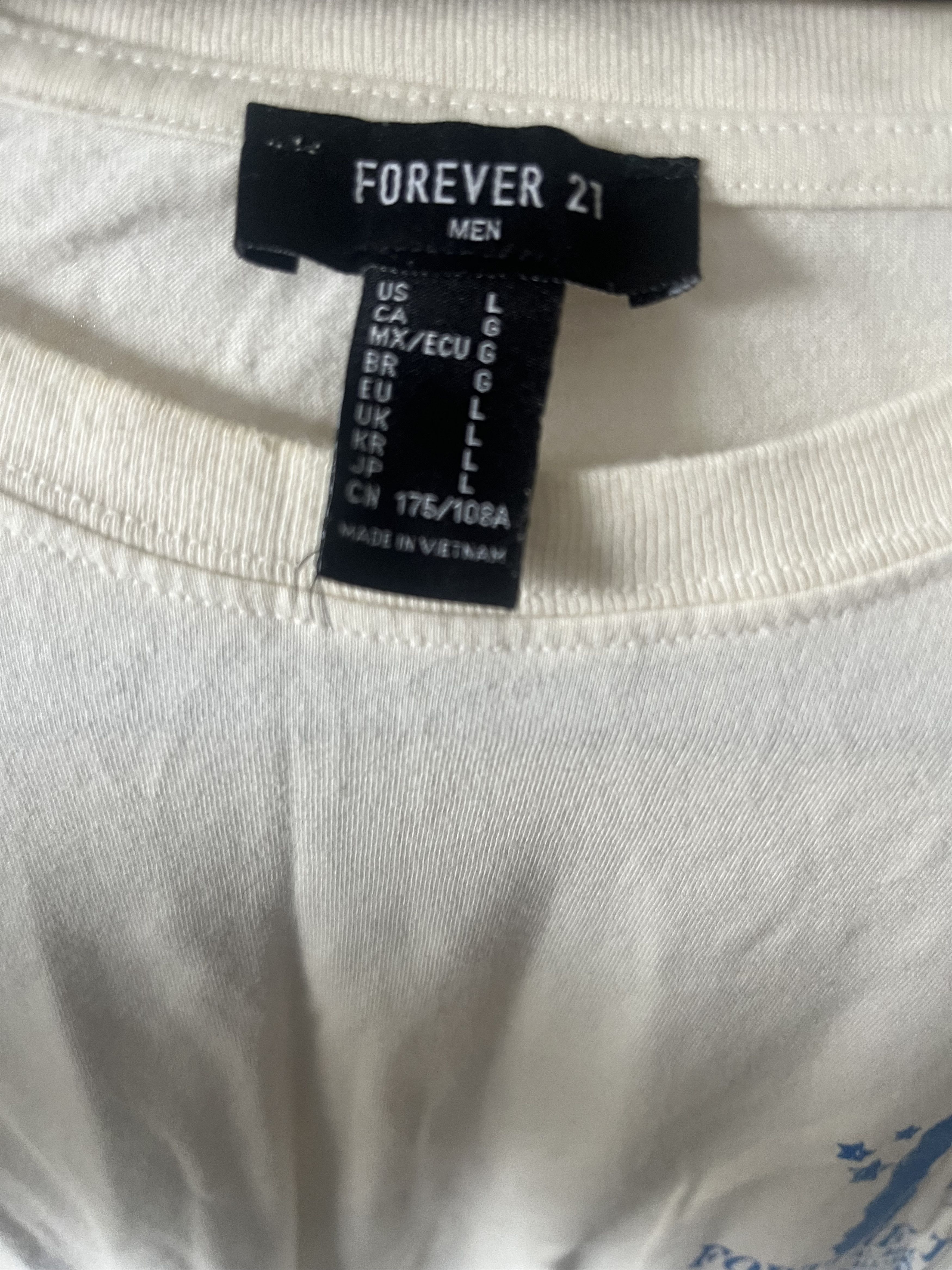 Forever 21 Fortune Tellers Tee Size US L / EU 52-54 / 3 - 3 Thumbnail