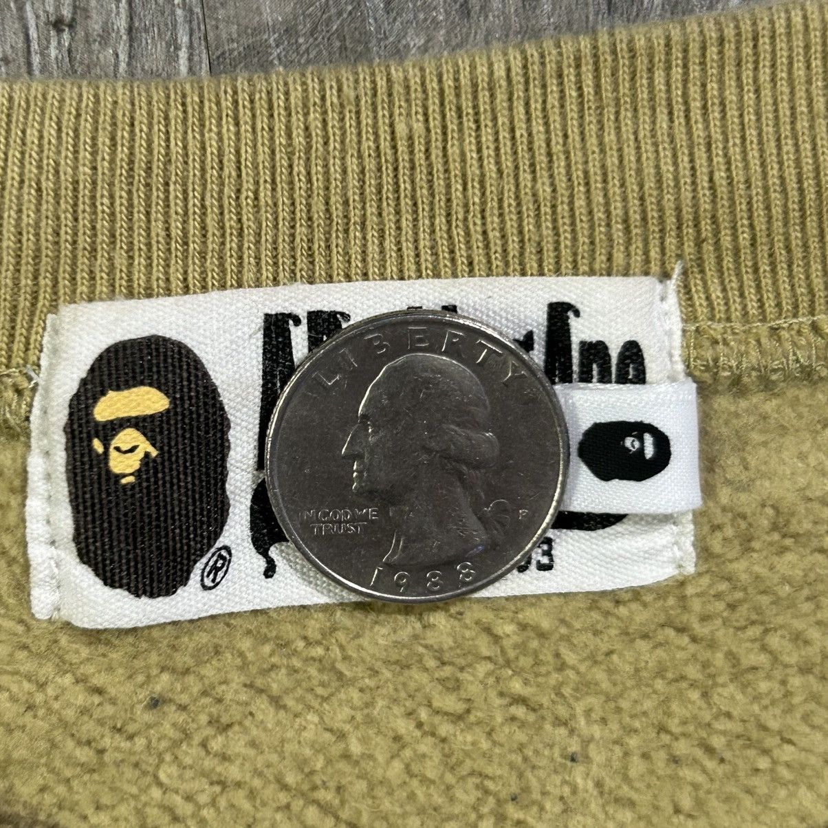 Bape BAPE 1st Camo Ape Head Sweatshirt Size US M / EU 48-50 / 2 - 5 Thumbnail