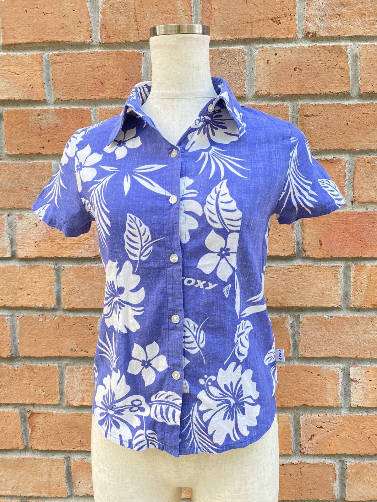 Roxy blue Hawaii shirt