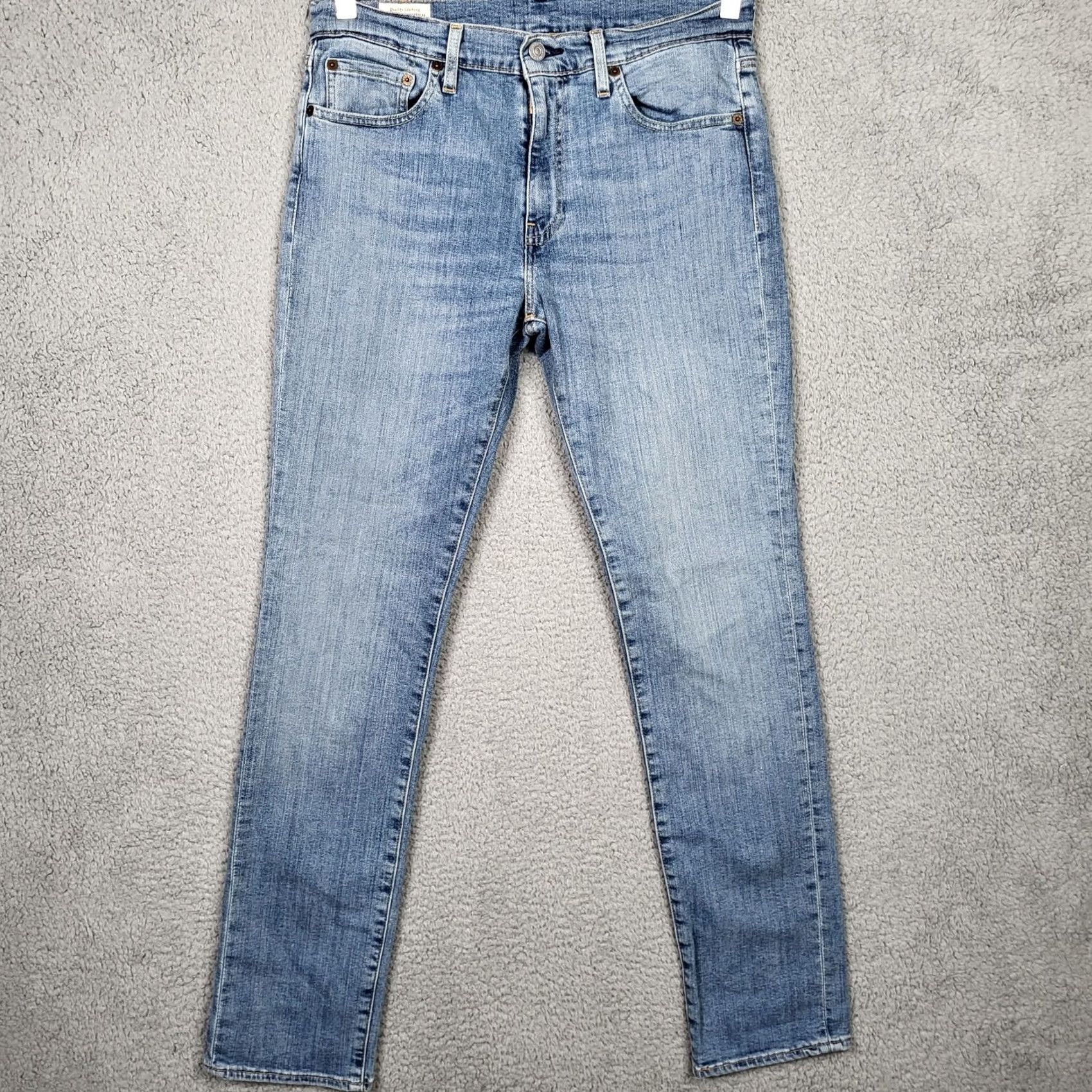 Levi's Levi’s 511 Jeans Men’s Blue Five Pocket Casual Size 32 X 31 Regular Inseam 31 Denim Cotton Polyester Medium Wash Straight Pockets Brand Levi’s Size US 32 / EU 48 - 2 Thumbnail