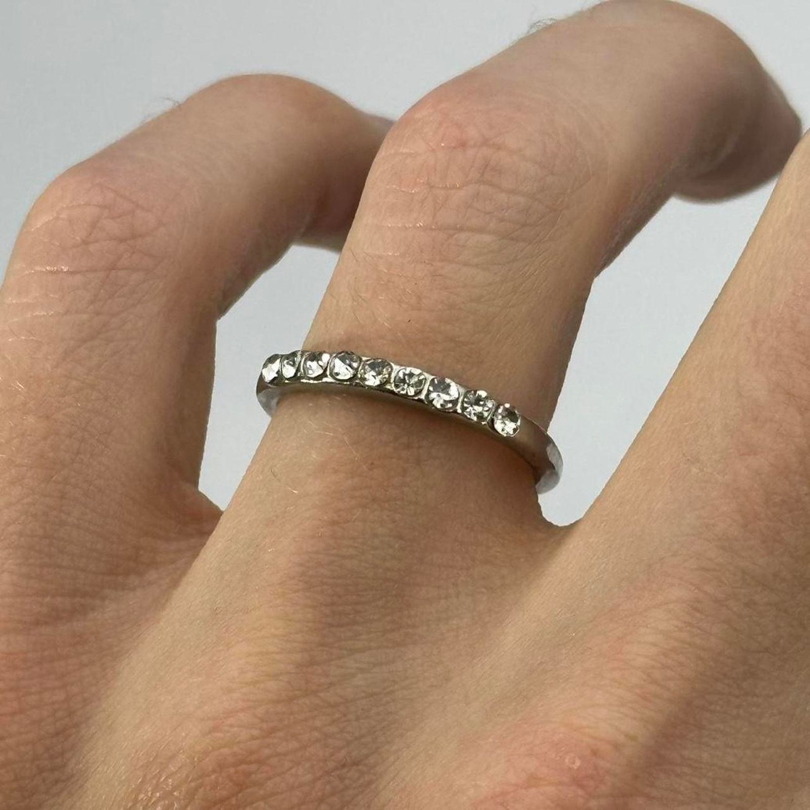 Vintage Vintage Silver BAsic Mini Studded Diamond Band Ring Size ONE SIZE - 1 Thumbnail