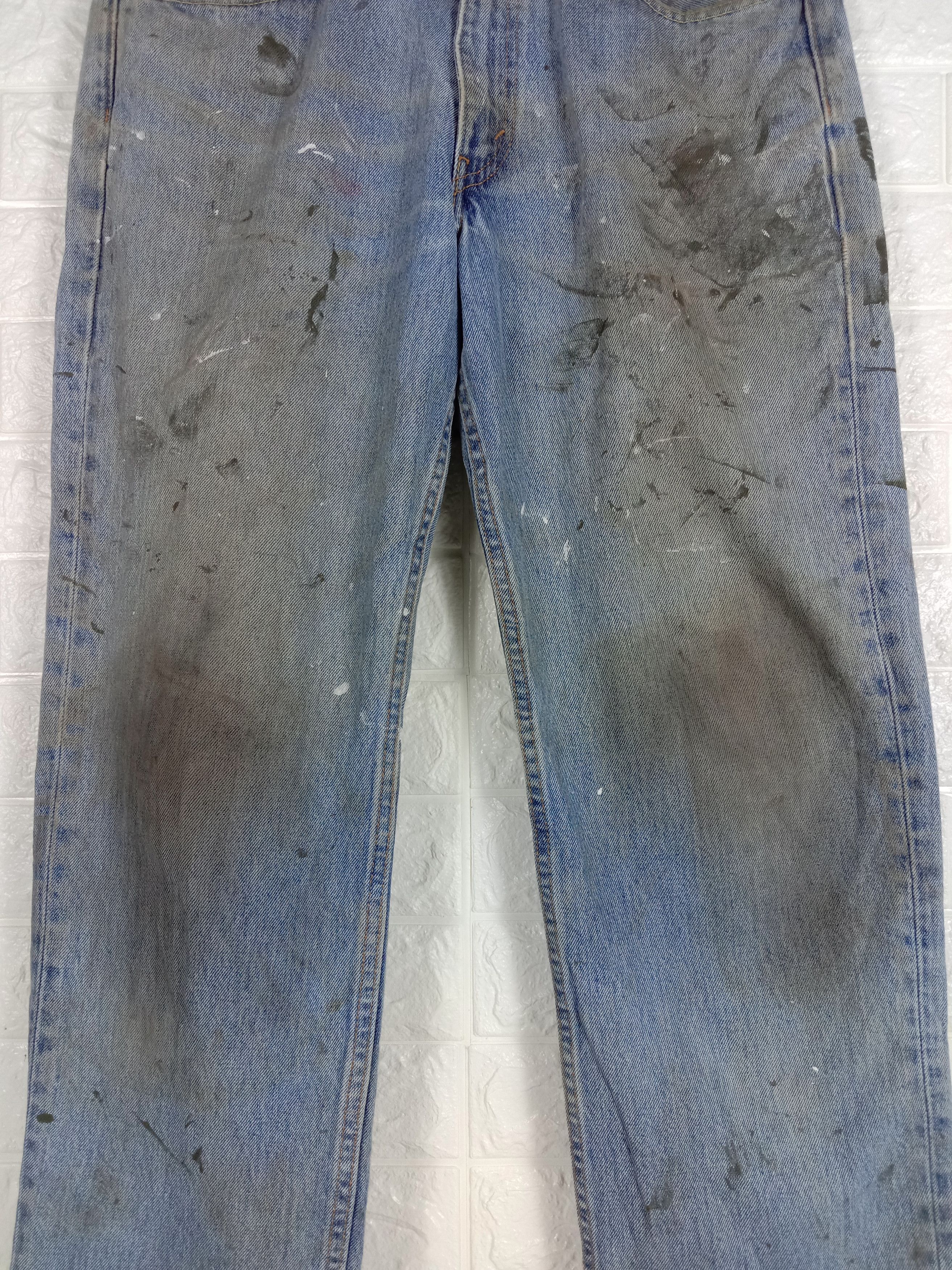 Levi's Vintage Levi's 550 Jeans Dirty Wash Distressed Denim Size US 32 / EU 48 - 3 Thumbnail