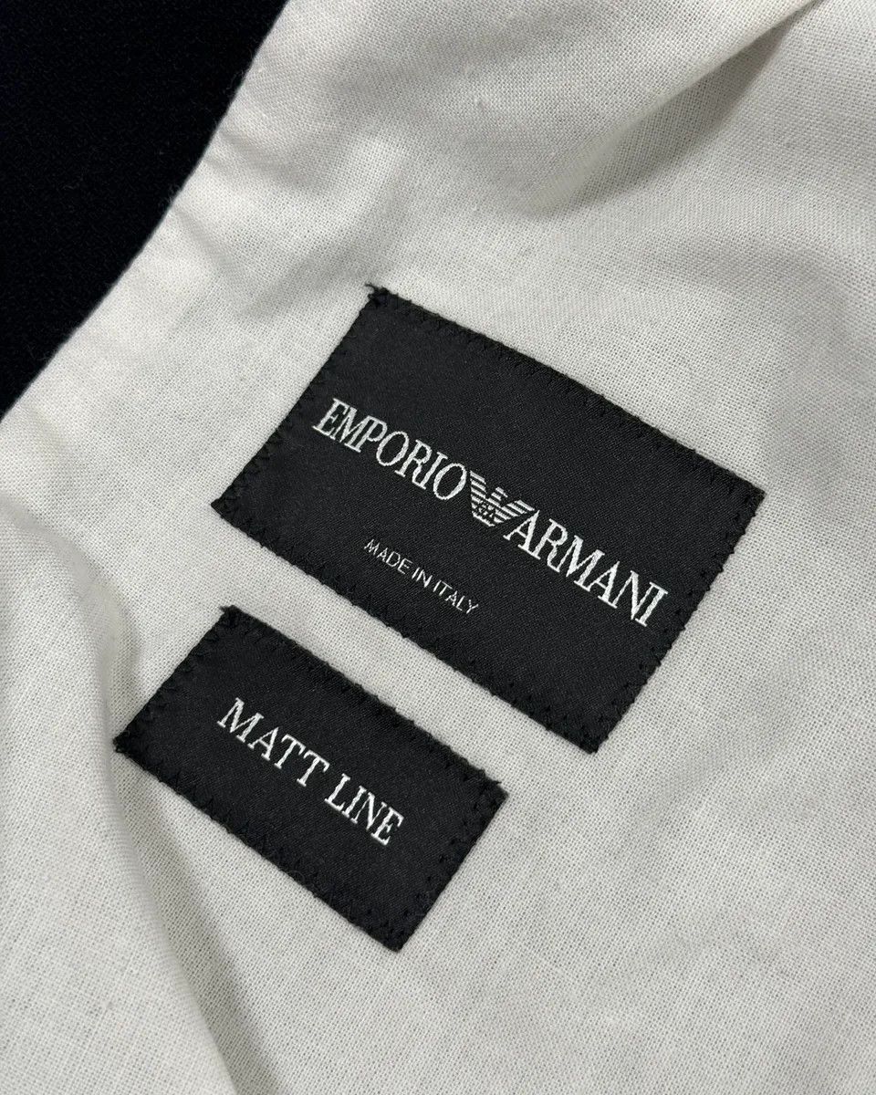 Emporio Armani AW2012 Emporio Armani Fur Collar Black Long Coat Size US L / EU 52-54 / 3 - 9 Thumbnail
