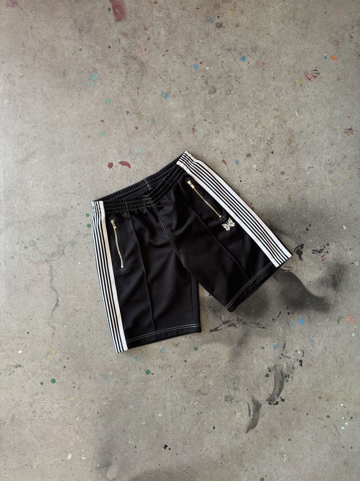 パンツ needles nubian h.d. track short M 7月19日(金)発売 Needles × NUBIAN CAPSULE COLLECTION Drop5