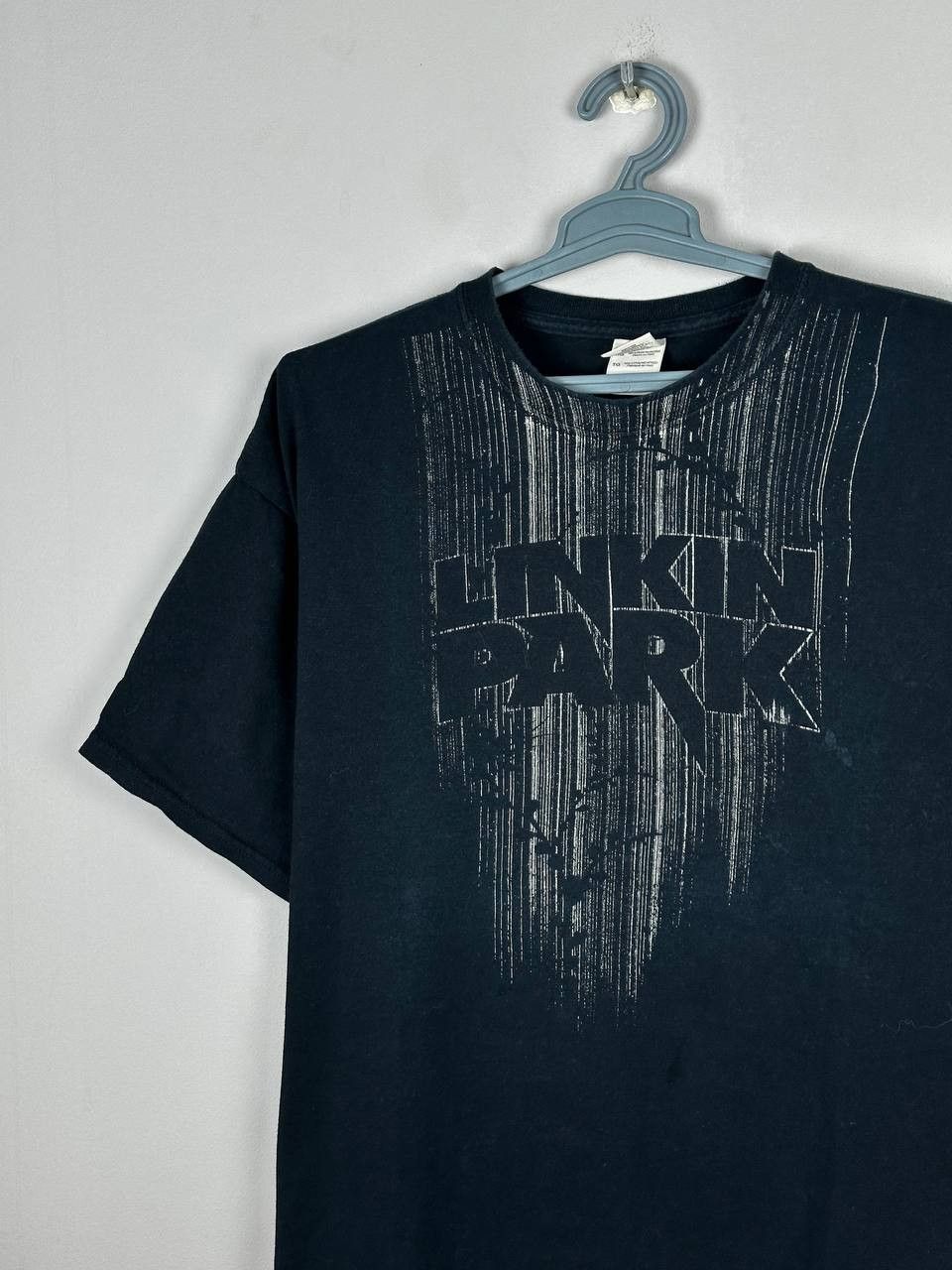 Band Tees Vintage 00s Linkin Park Anime cartoon Nu Metal Band Tee XL Size US XL / EU 56 / 4 - 3 Thumbnail