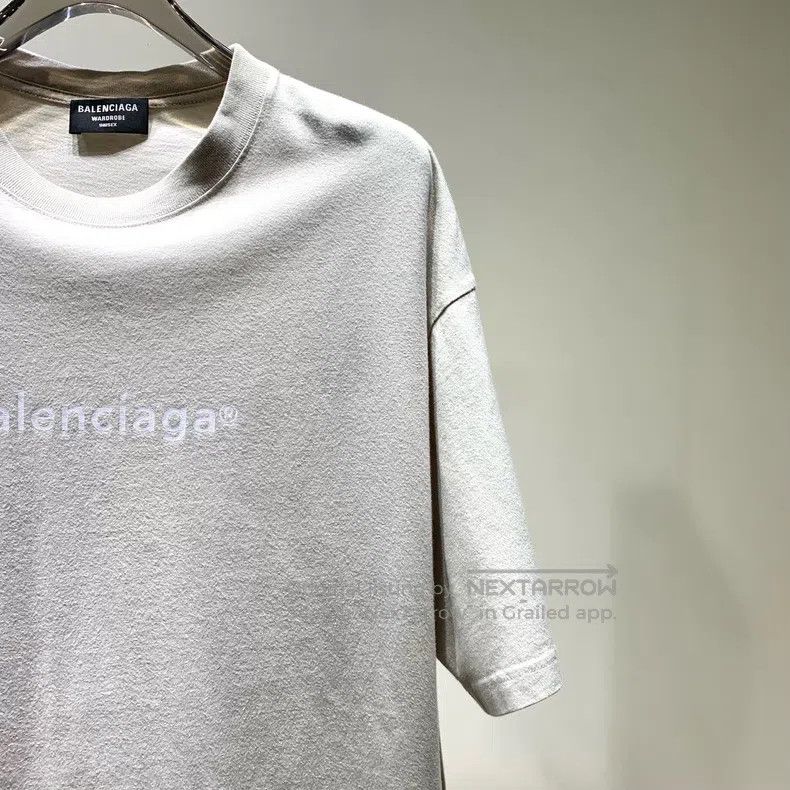 Balenciaga Balenciaga Logo Letter Print Round Short Sleeve T-Shirt Size US L / EU 52-54 / 3 - 6 Thumbnail