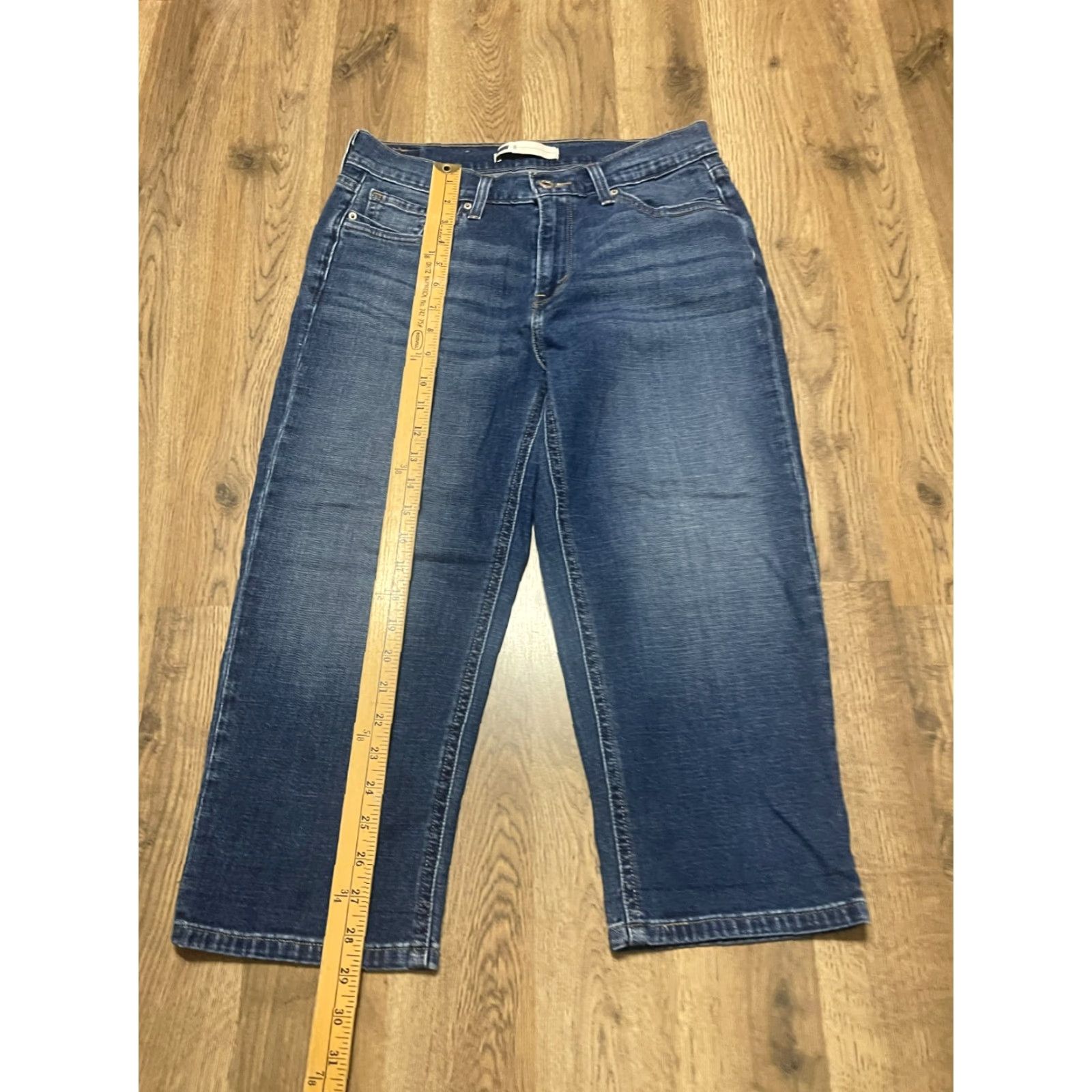 Levi's Levi's Jeans Women's 8 Capris Denim Blue Pockets Dark Wash Size 30" / US 8 / IT 44 - 7 Thumbnail