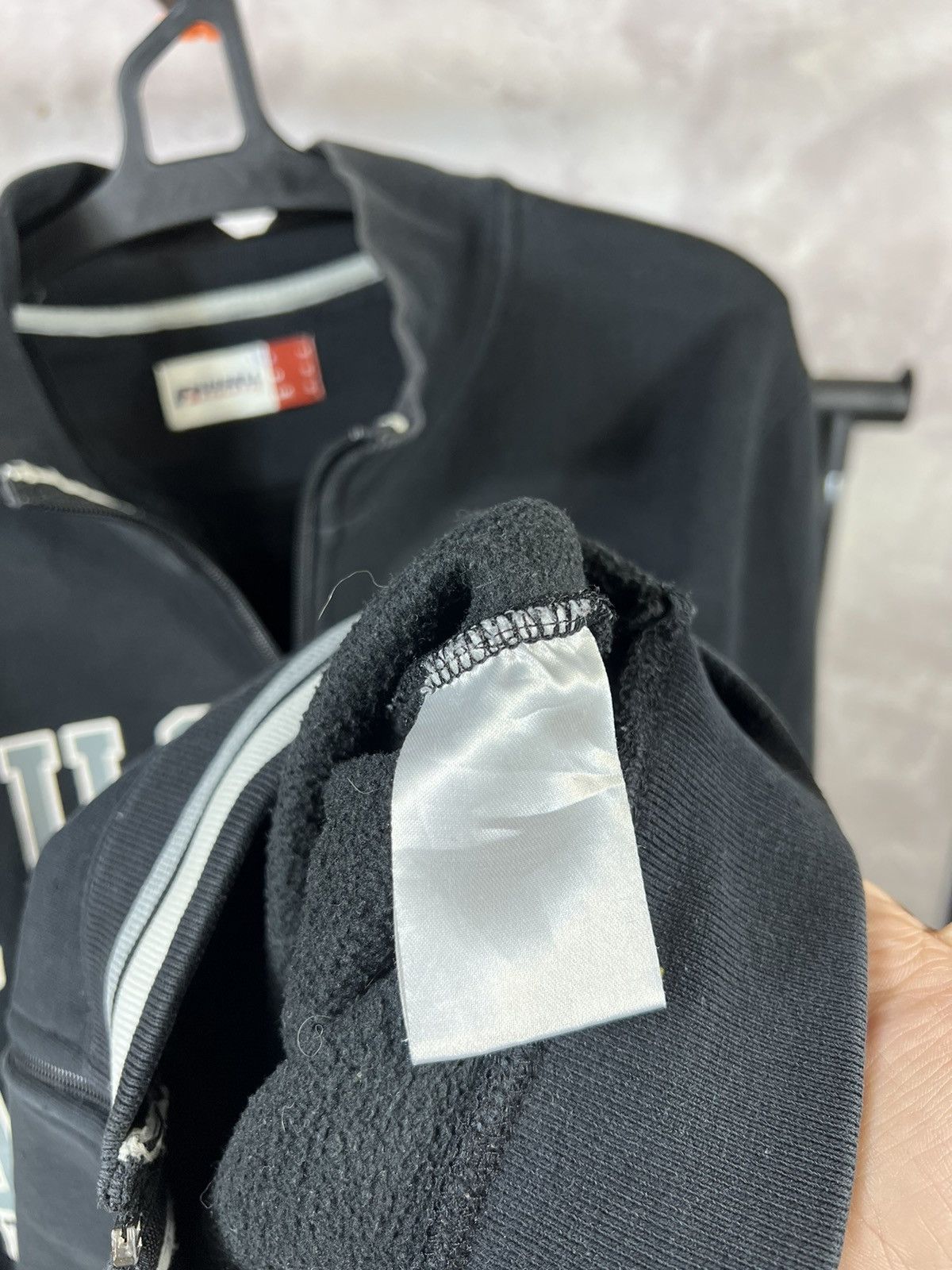 Russell Athletic × Vintage Vintage Rassel Athletic Distressed Zip Jacket Size M / US 6-8 / IT 42-44 - 5 Thumbnail