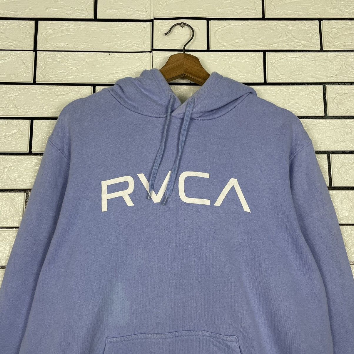 Japanese Brand Japanese Brand RVCA Pullover Hoodie Size US S / EU 44-46 / 1 - 9 Thumbnail