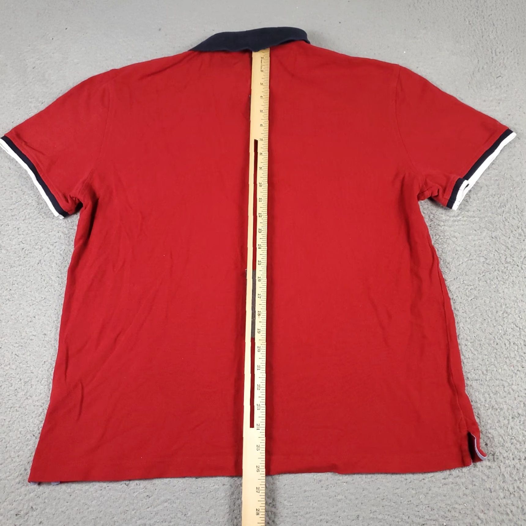 Tommy Hilfiger VINTAGE Tommy Hilfiger Polo Shirt Mens XL Red Solid Short Sleeve Casual 100% Cotton Logo Button Colllar Classic American Sports Mens Size US XL / EU 56 / 4 - 4 Thumbnail