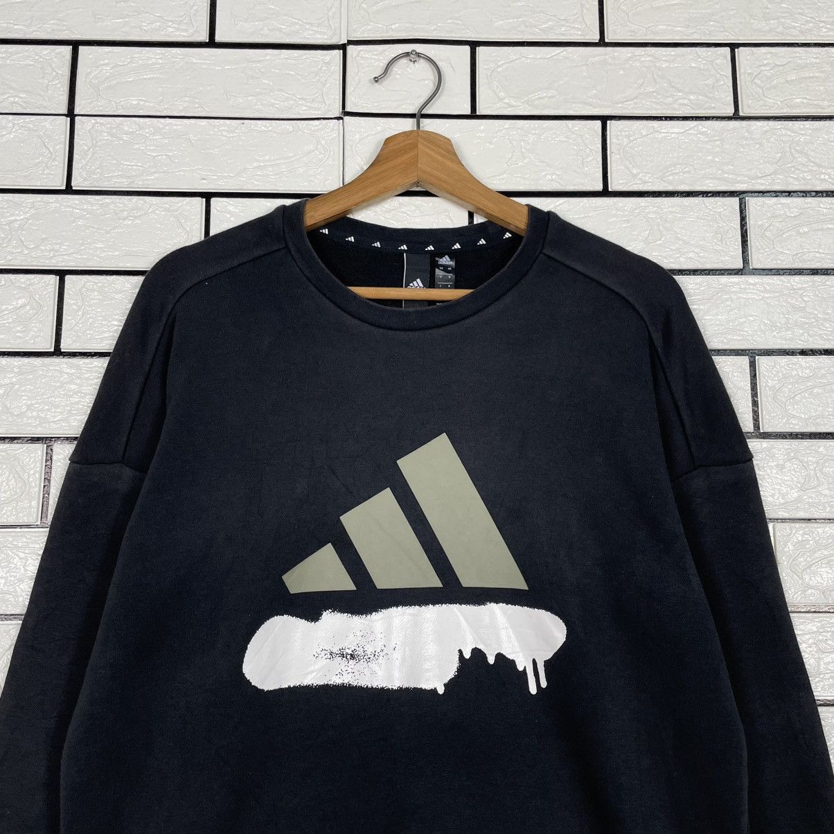 Adidas Adidas Big Logo Black Sweatshirt Size US M / EU 48-50 / 2 - 2 Thumbnail