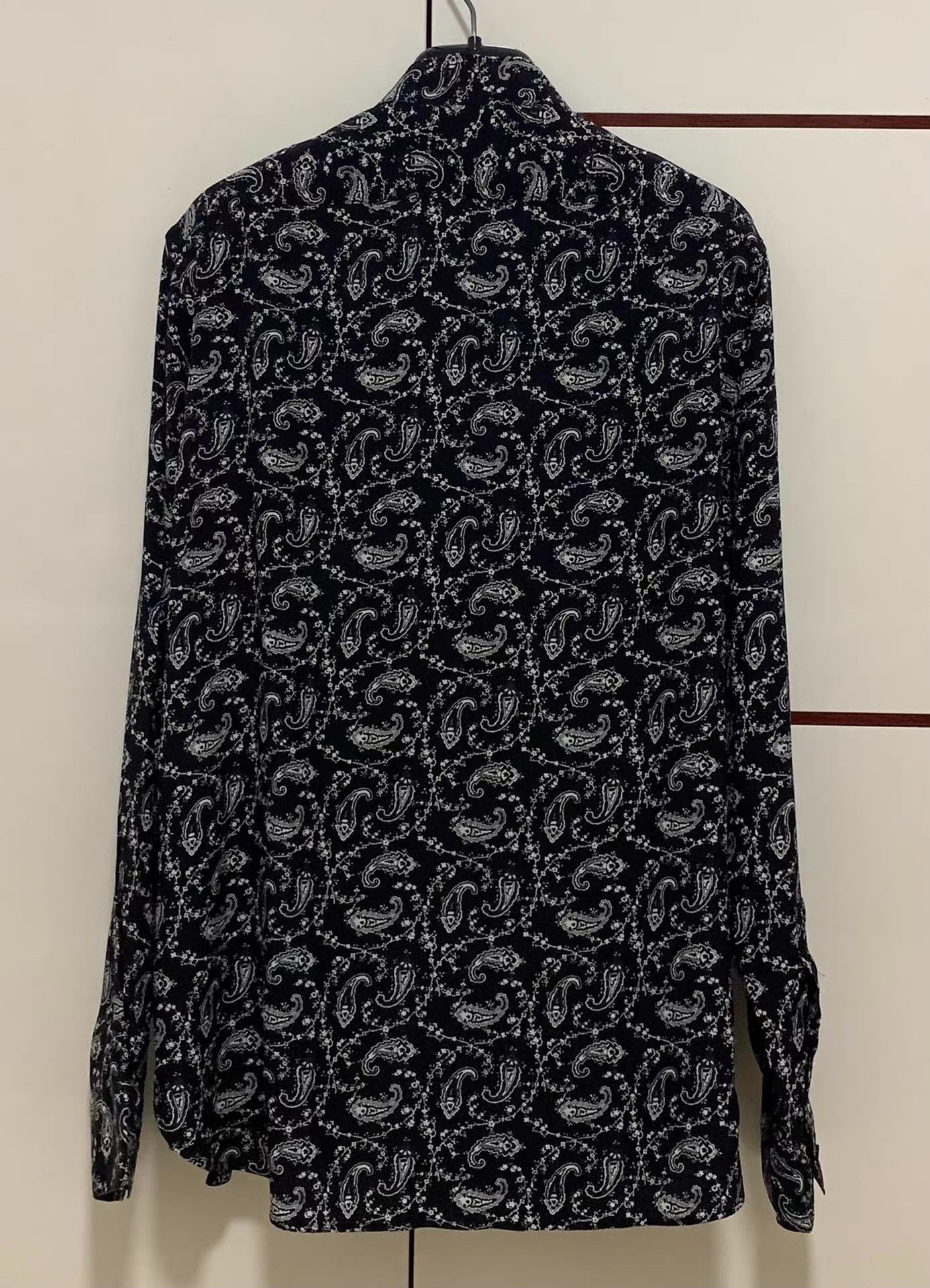 Saint Laurent Paris Saint Laurent SLP 15SS Silk Black &White Paisley Shirt Q12 Size US XS / EU 42 / 0 - 2 Thumbnail
