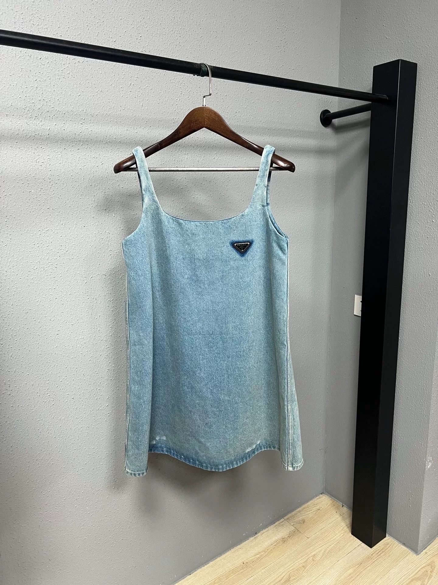 Prada Prada Triangle Logo Blue Denim Dress Size US S / EU 44-46 / 1 - 1 Thumbnail