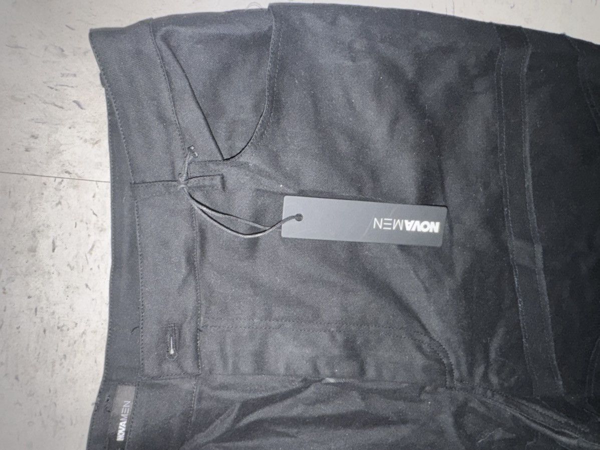 Fashion Nova Sqaure pocket fray stacked skinny flare pants Size US 42 / EU 58 - 3 Thumbnail