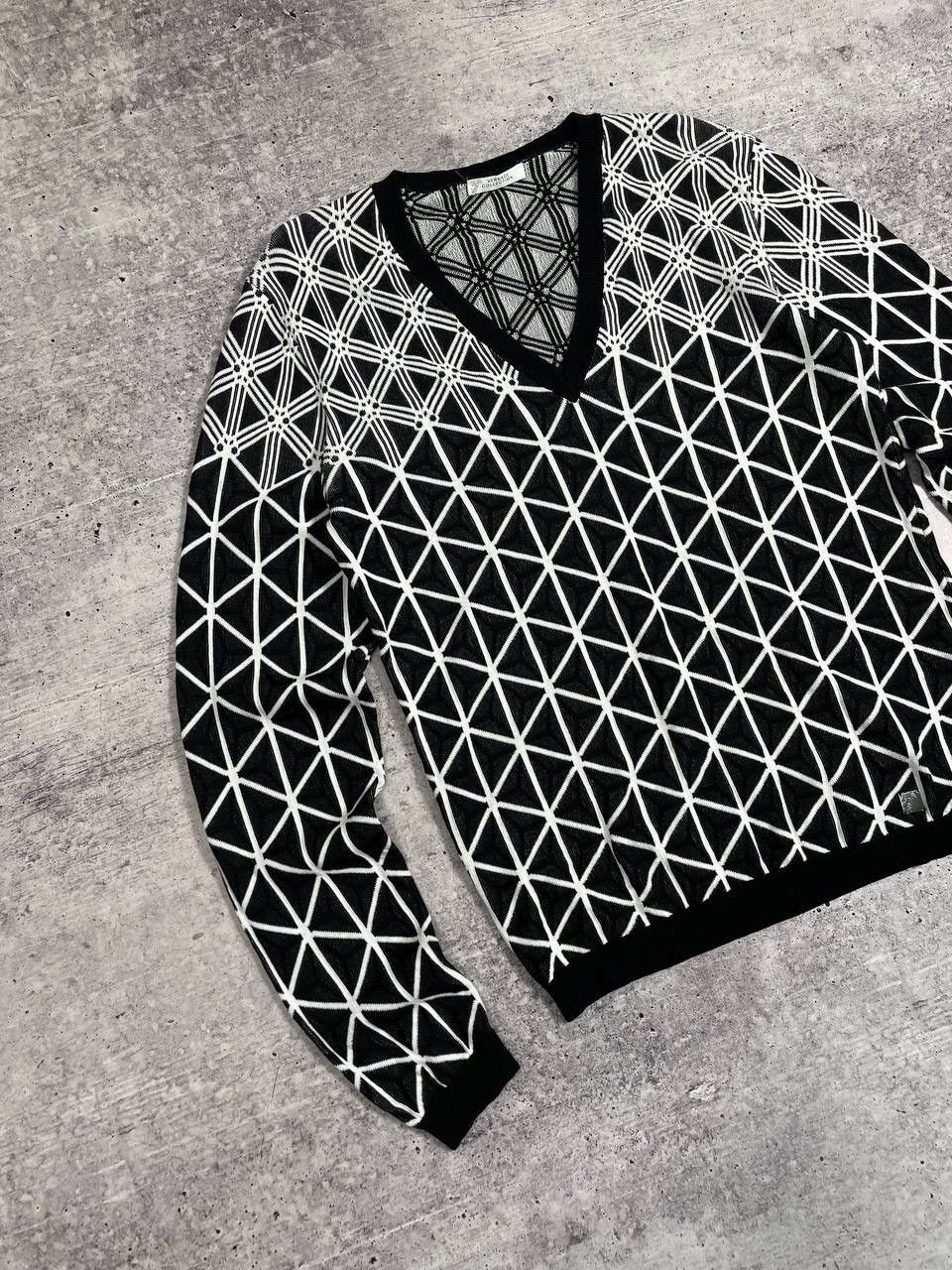 Versace Vintage Versace Collection V Neck Logo Sweater Y2K Size US L / EU 52-54 / 3 - 2 Thumbnail