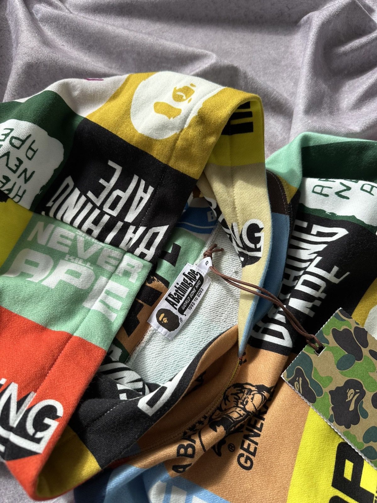 Bape BAPE Classic Logo Loose Fit Pullover Hoodie Size US S / EU 44-46 / 1 - 7 Thumbnail