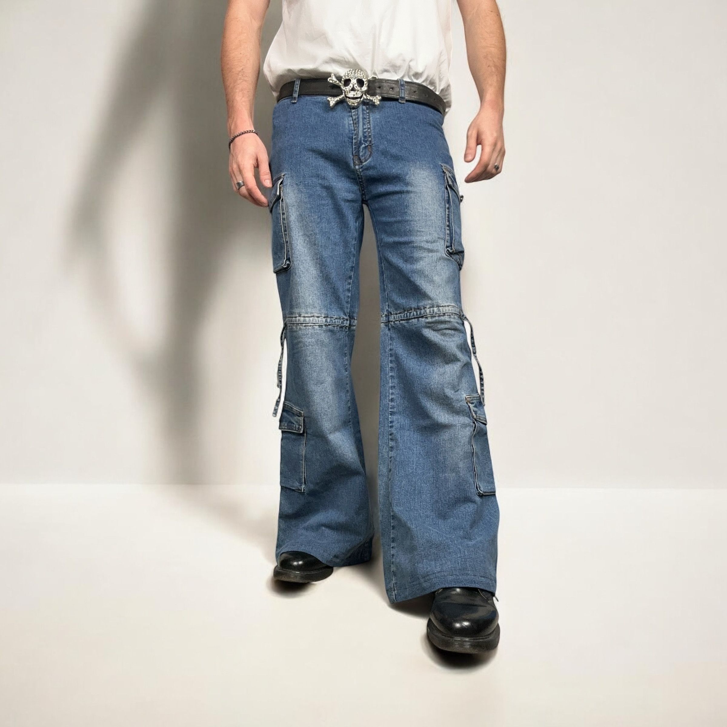 Japanese Brand × Vintage Vintage y2k Ultra Flare Cargo Denim Pants Jeans Bootcut Wide Size US 32 / EU 48 - 2 Thumbnail
