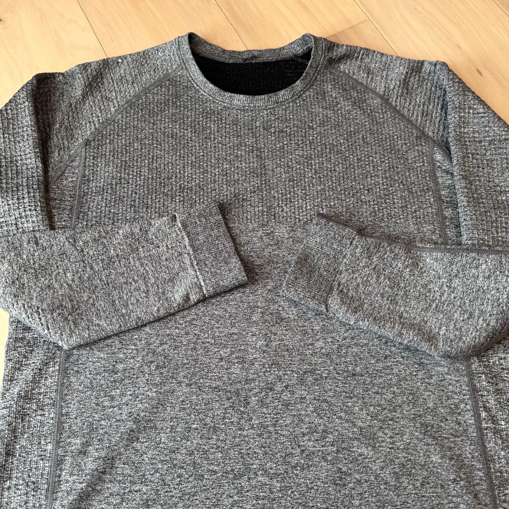 Lululemon Lululemon Engineered Warmth Crew Sweatshirt Gray L Men Regular Top Short Description Logo 90s City College Hippie American Clothing Preface Size US L / EU 52-54 / 3 - 4 Thumbnail