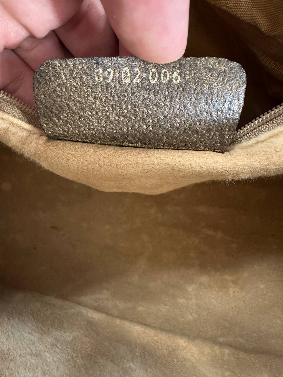 Gucci Vintage Gucci GG Supreme Web Cosmetic Bag Size ONE SIZE - 18 Thumbnail