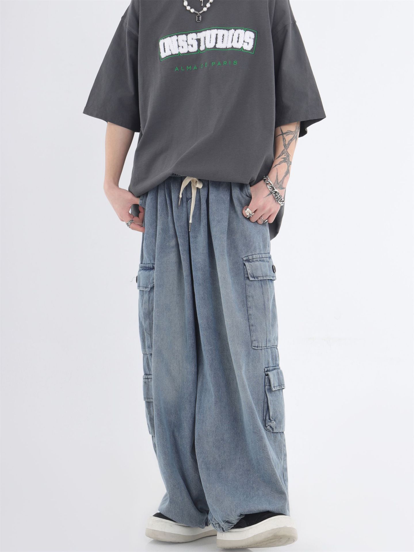 Jean Men's hip-hop washed loose wide-leg patch pocket jeans Size US 32 / EU 48 - 1 Thumbnail