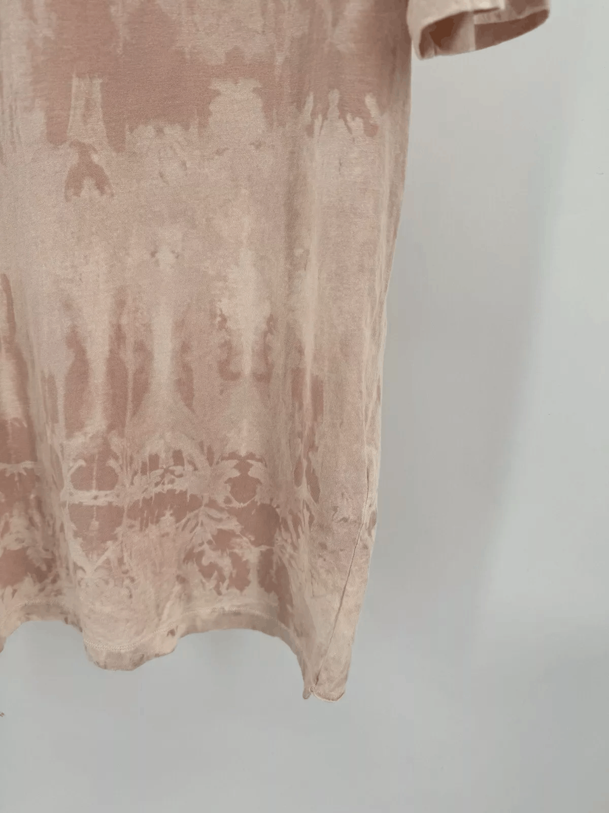 Yves Saint Laurent Saint Laurent Tie Dye Logo T Shirt XS Size US XS / EU 42 / 0 - 5 Thumbnail
