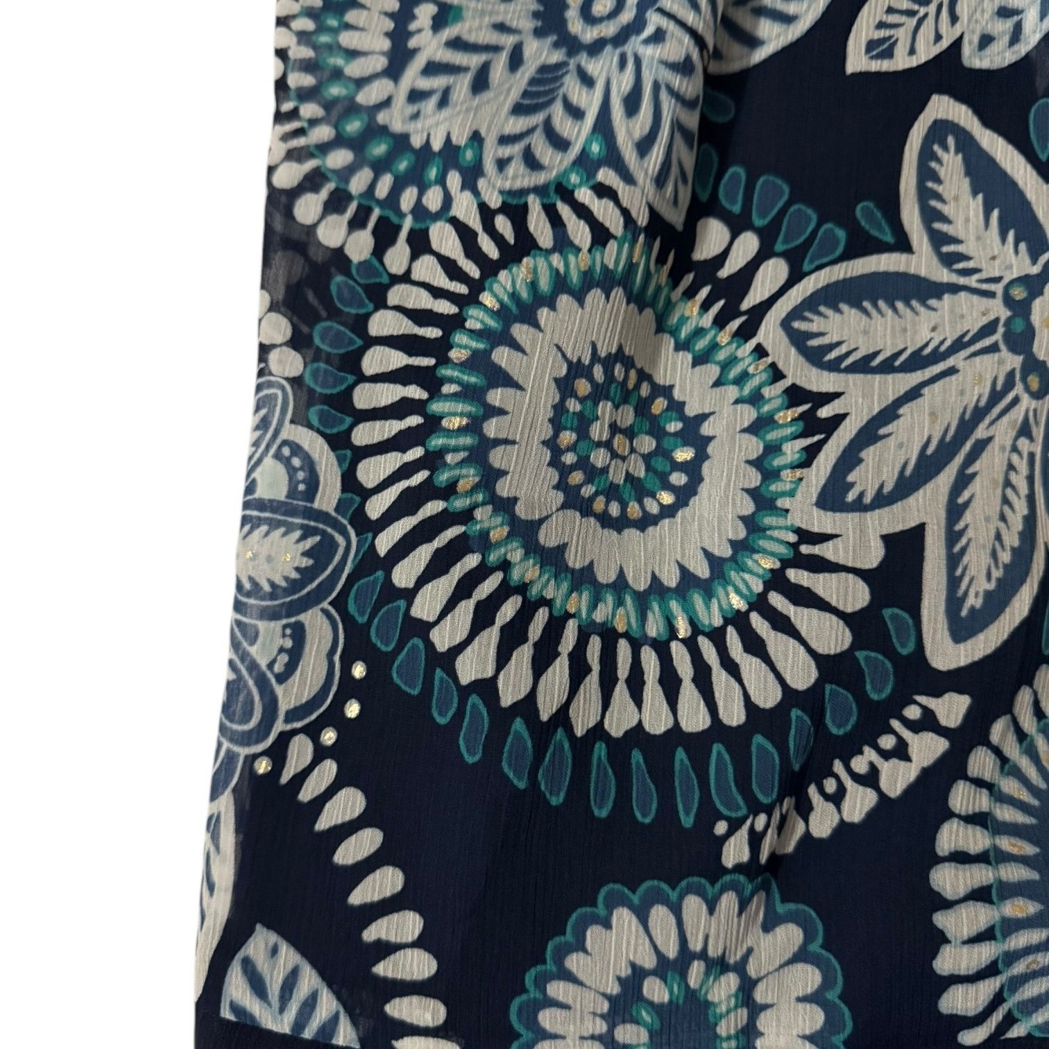 Other B Darlin White & Blue Floral w/Metallic Accents Dress Size 6 Size M / US 6-8 / IT 42-44 - 4 Thumbnail