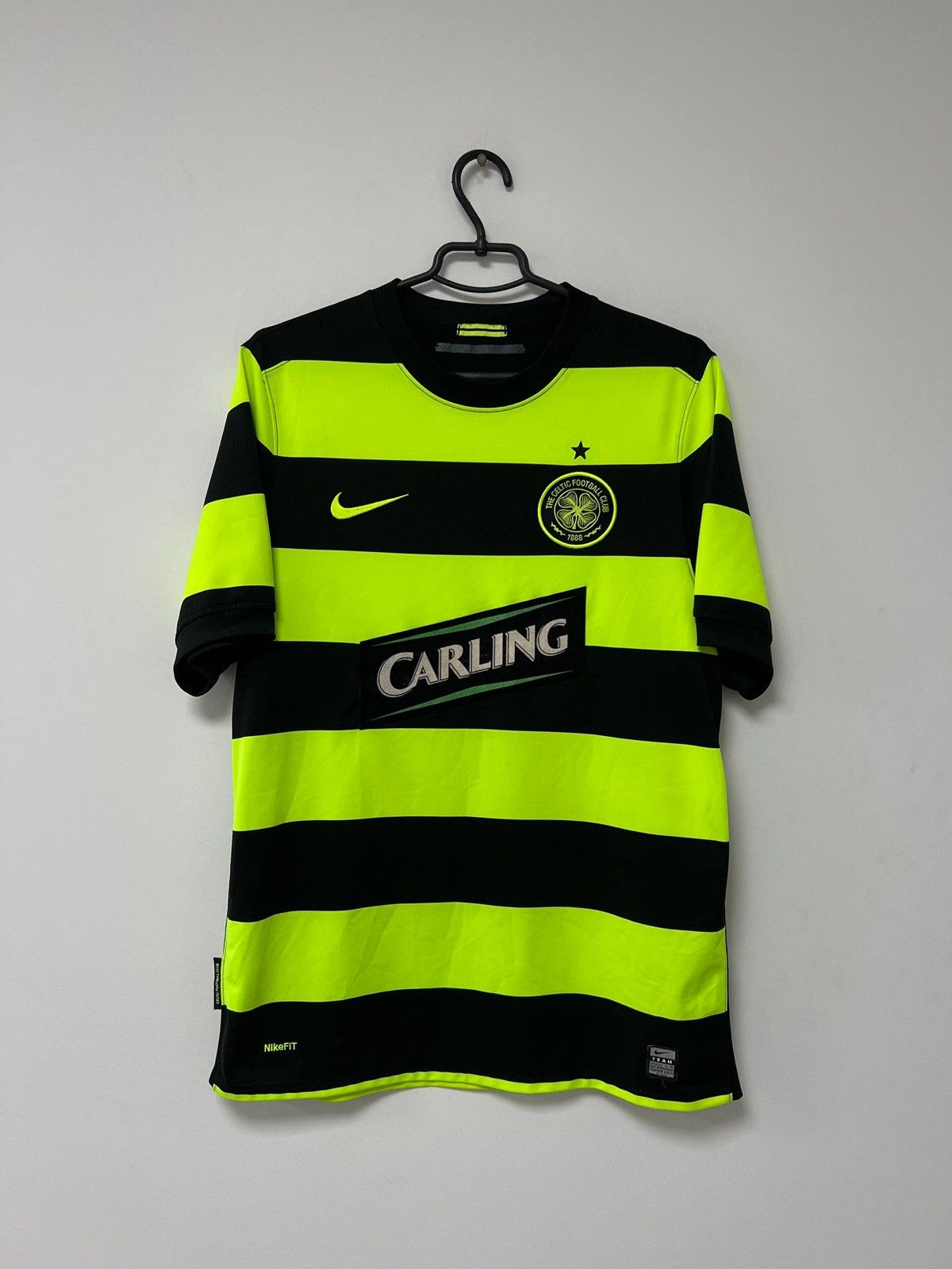 Nike Vintage Celtic 2009-2010Football Shirt Scotland Nike sz M Size US M / EU 48-50 / 2 - 1 Thumbnail