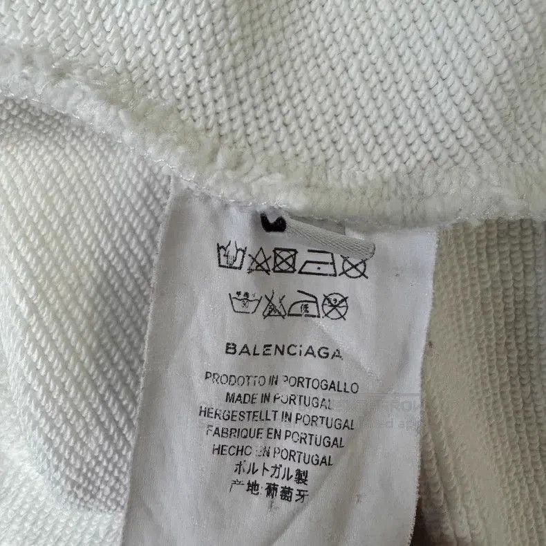 Balenciaga Balenciaga White Logo Print Hoodie. Size US M / EU 48-50 / 2 - 4 Thumbnail