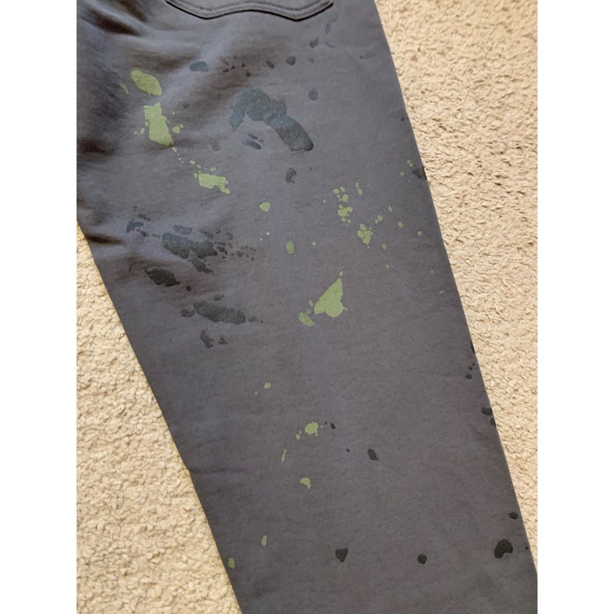 Helmut Lang HELMUT LANG PAINT SPLATTER SWEATPANTS Size US 32 / EU 48 - 13 Thumbnail