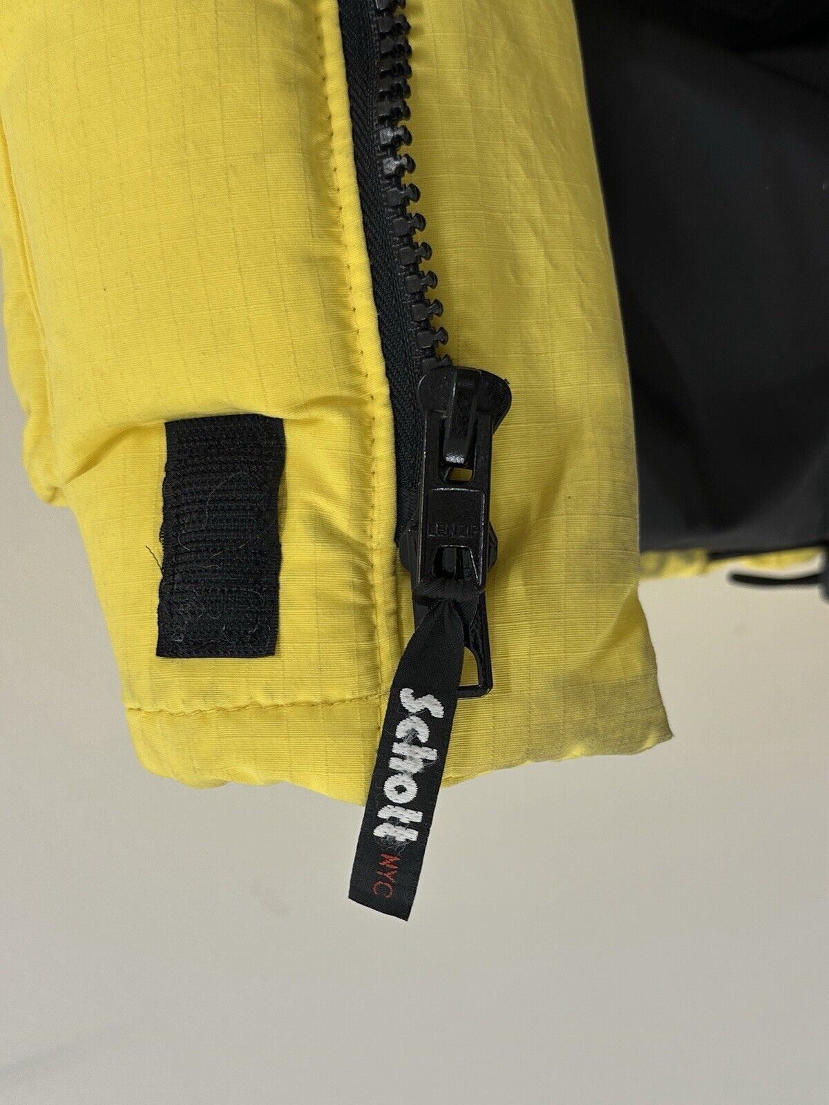Schott Vintage 1990s 90s Yellow Puffer Down Jacket Schott NYC Men Size US S / EU 44-46 / 1 - 17 Thumbnail