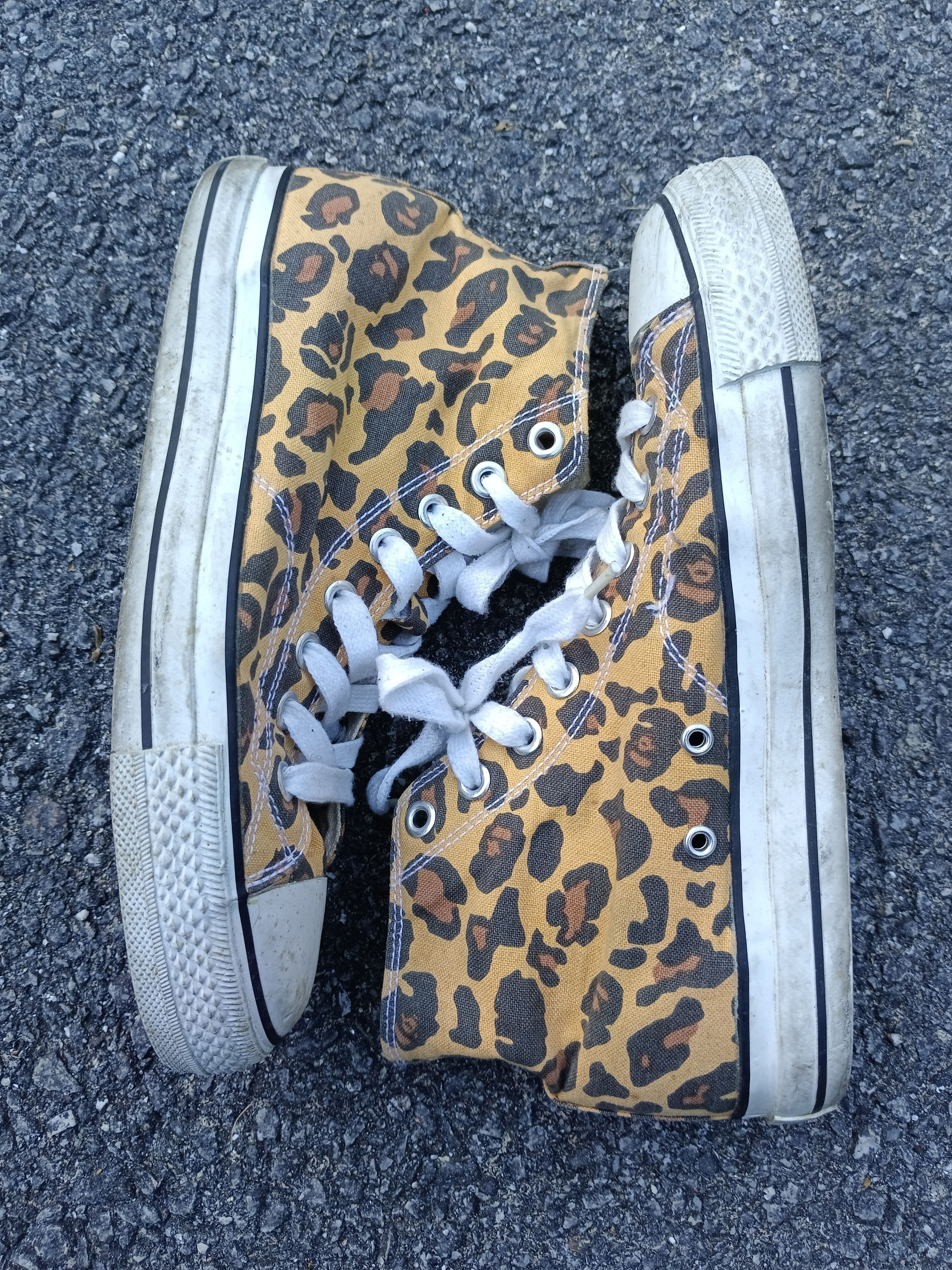 Bape RARE🔥BAPE REIGN SUPREME LEOPARD Size US 8 / EU 41 - 5 Thumbnail