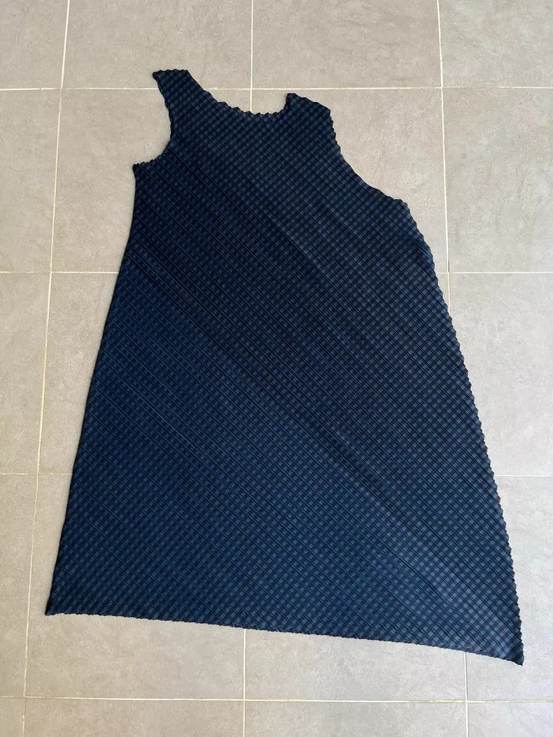Issey Miyake Issey Miyake Round dress Size L / US 10 / IT 46 - 7 Thumbnail