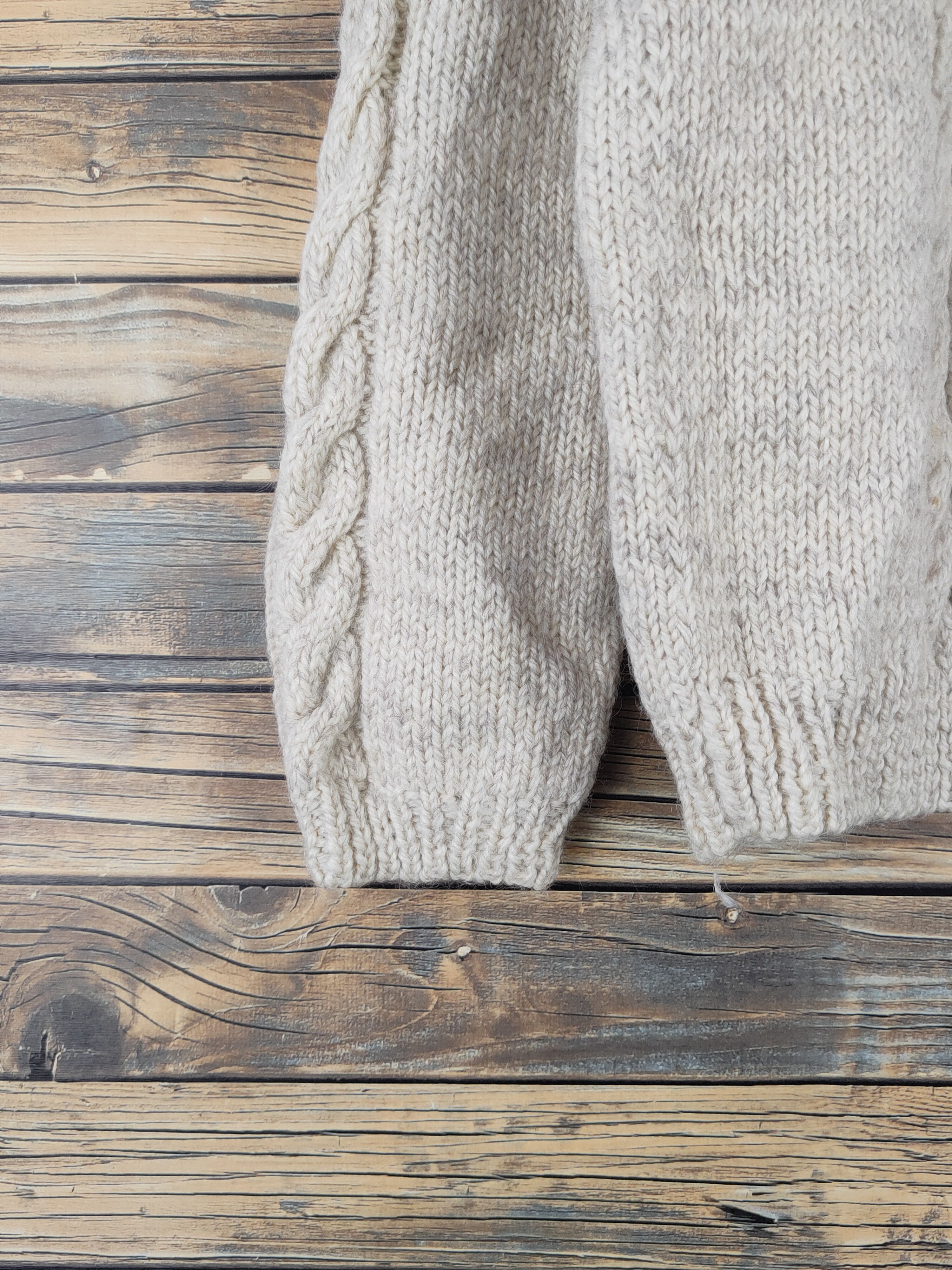 Aran Isles Knitwear Japanese Brand Ivory Knitwear Sweatshirts #W2130 Size US S / EU 44-46 / 1 - 4 Thumbnail