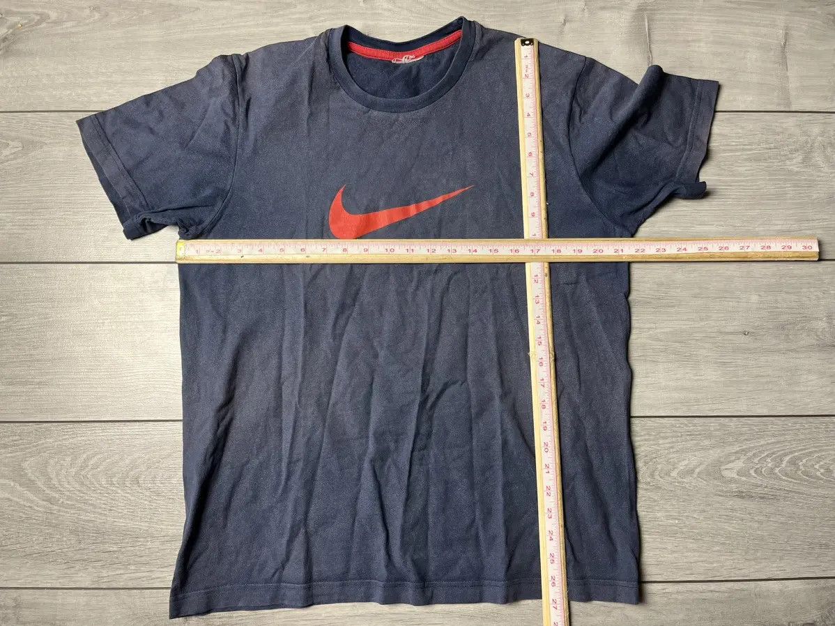Nike Vintage Nike T-shirt 1971 swoosh size Large Size US L / EU 52-54 / 3 - 7 Thumbnail