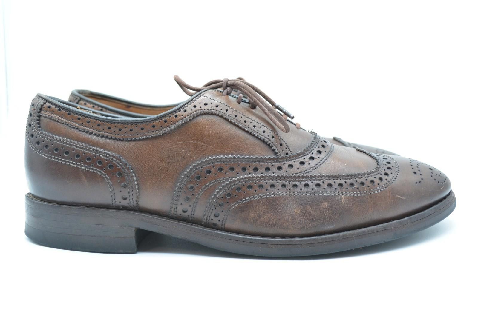 Allen Edmonds Allen Edmonds McAllister Dark Brown Wingtip Size 8.5 Size US 8.5 / EU 41-42 - 1 Thumbnail