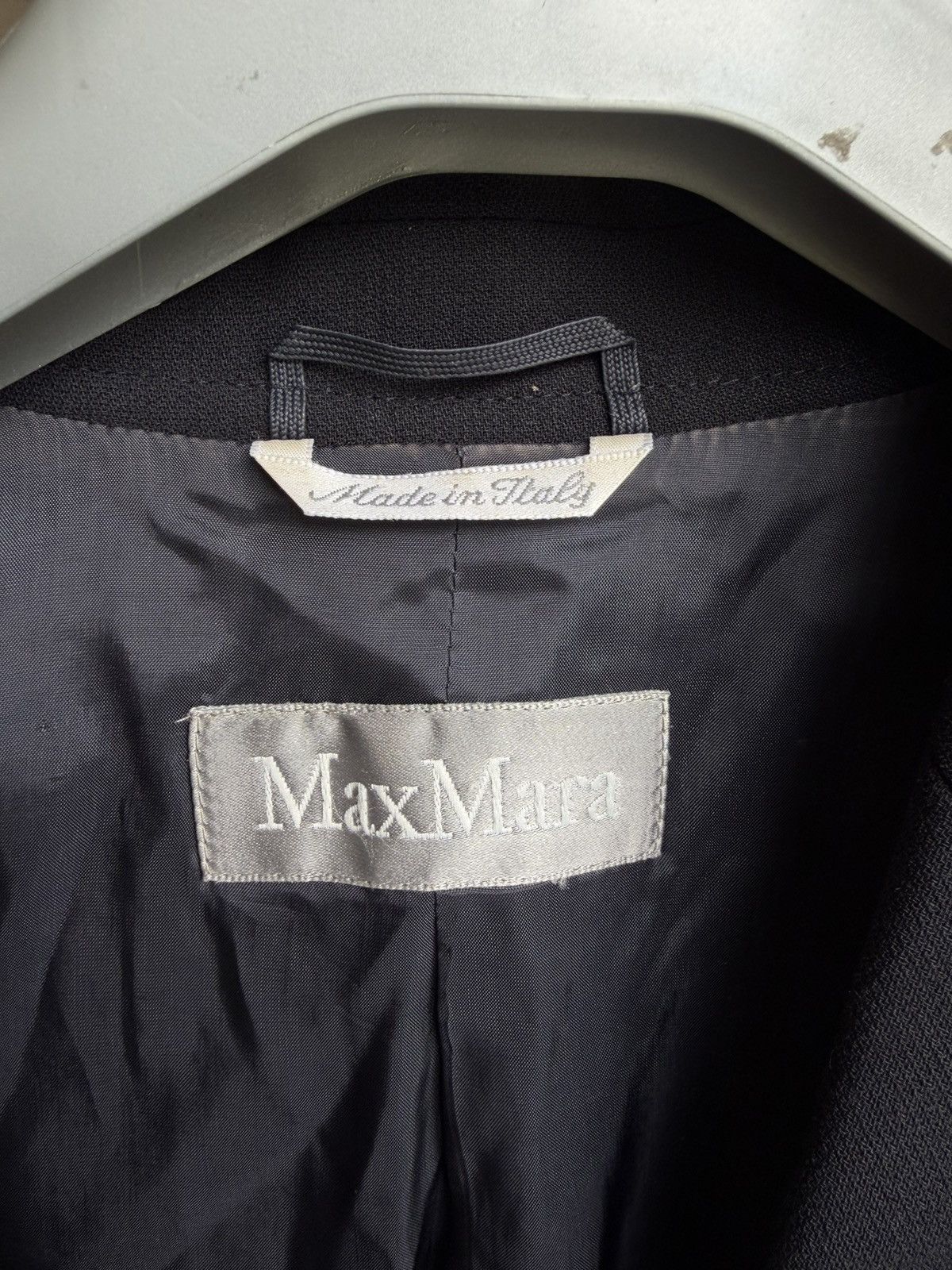 Max Mara Max Mara Wool Double Breasted Blazer black jacket size 42 M Size M / US 6-8 / IT 42-44 - 9 Thumbnail