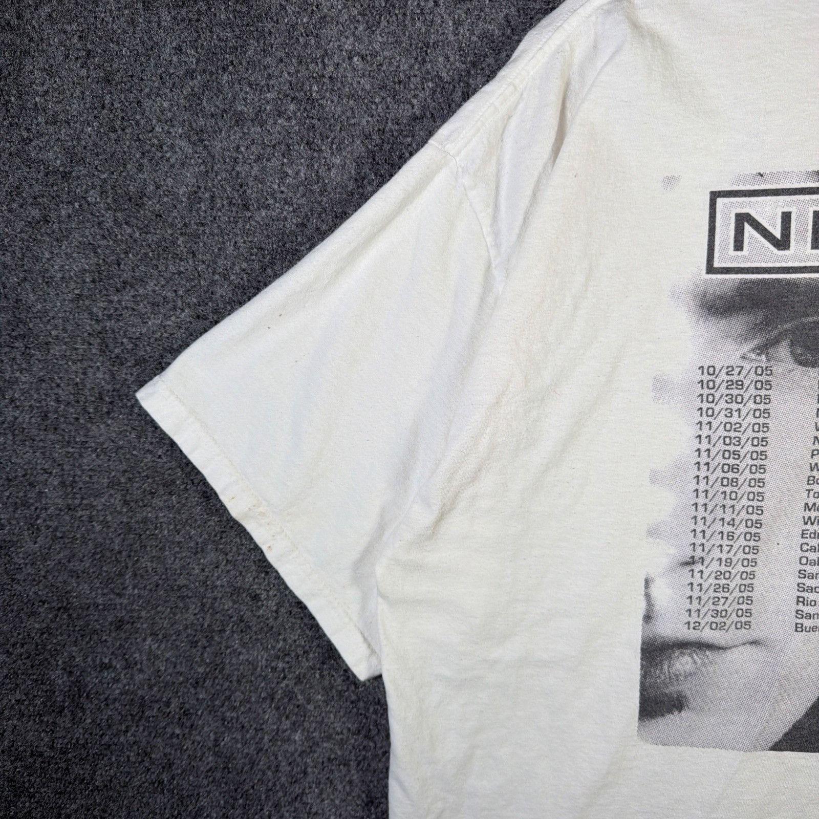 Band Tees Vintage Nine Inch Nails Shirt Mens XL Y2K 2005 World Tour Size US XL / EU 56 / 4 - 4 Thumbnail
