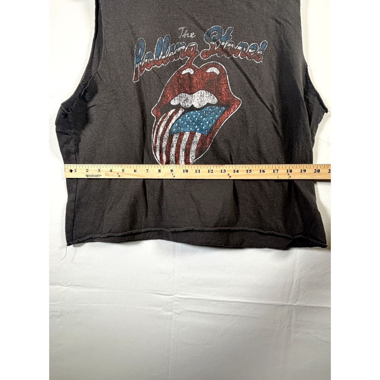 Vintage VINTAGE The Rolling Stones Shirt Women’s Cropped Tank Top Sleeveless Gray 2XL Matte Casual Office Vintage? Size XXL / US 16-18 / IT 52-54 - 3 Thumbnail
