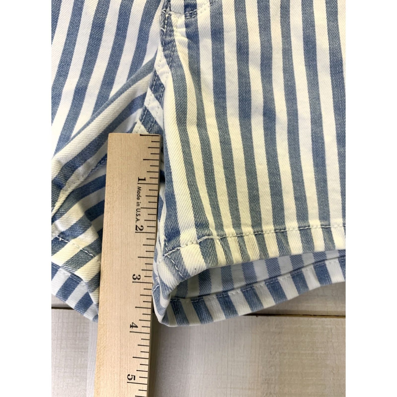 Vintage Universal Thread Women’s Shorts Blue Stripe Jean Shorts NWT Midi High Rise 4 Skinny? No; keep to original words. Size 27" / US 4 / IT 40 - 4 Thumbnail