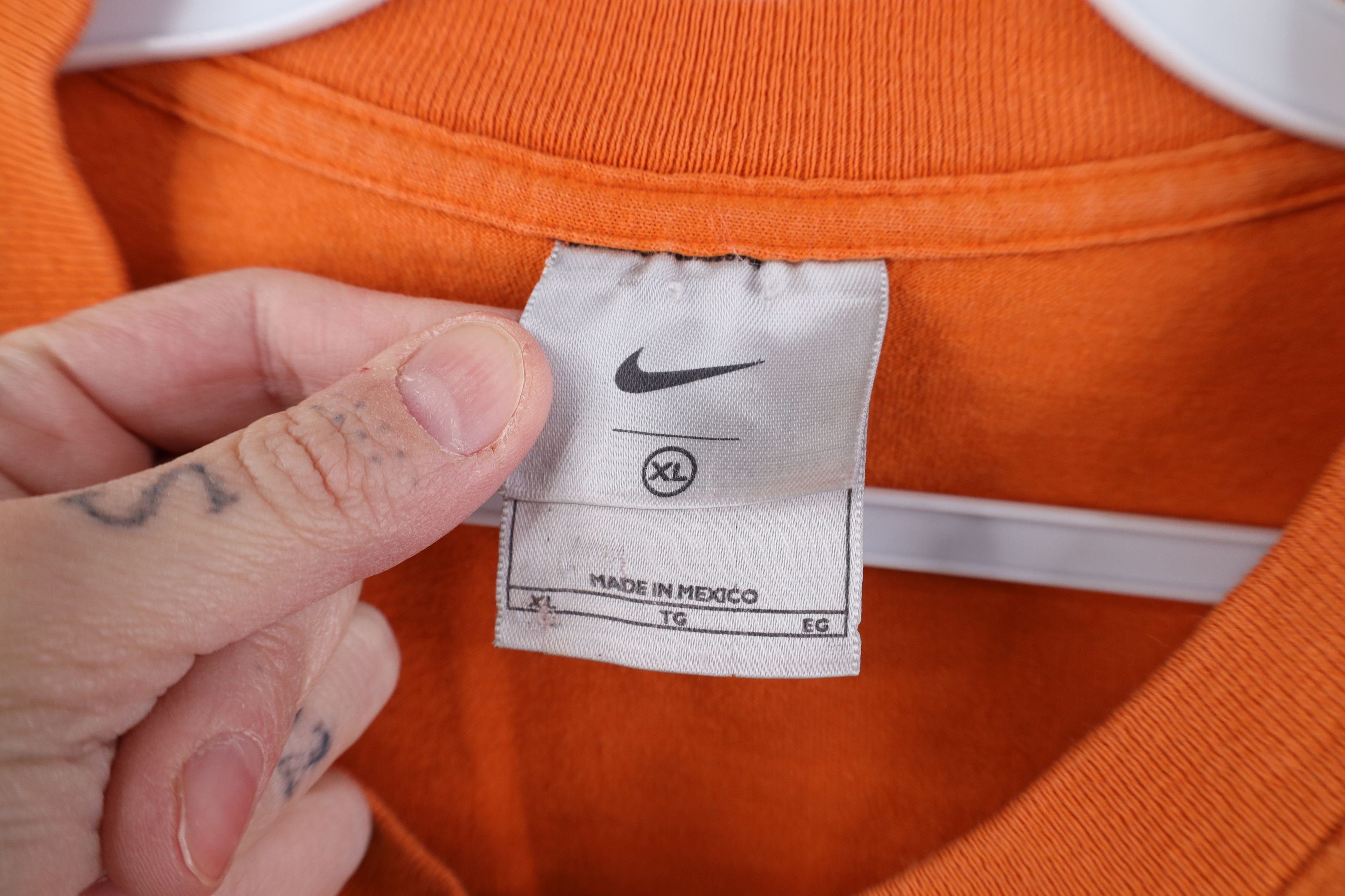 Nike Vintage Y2K Nike Center Swoosh Long Sleeve T-Shirt Orange Size US XL / EU 56 / 4 - 5 Thumbnail