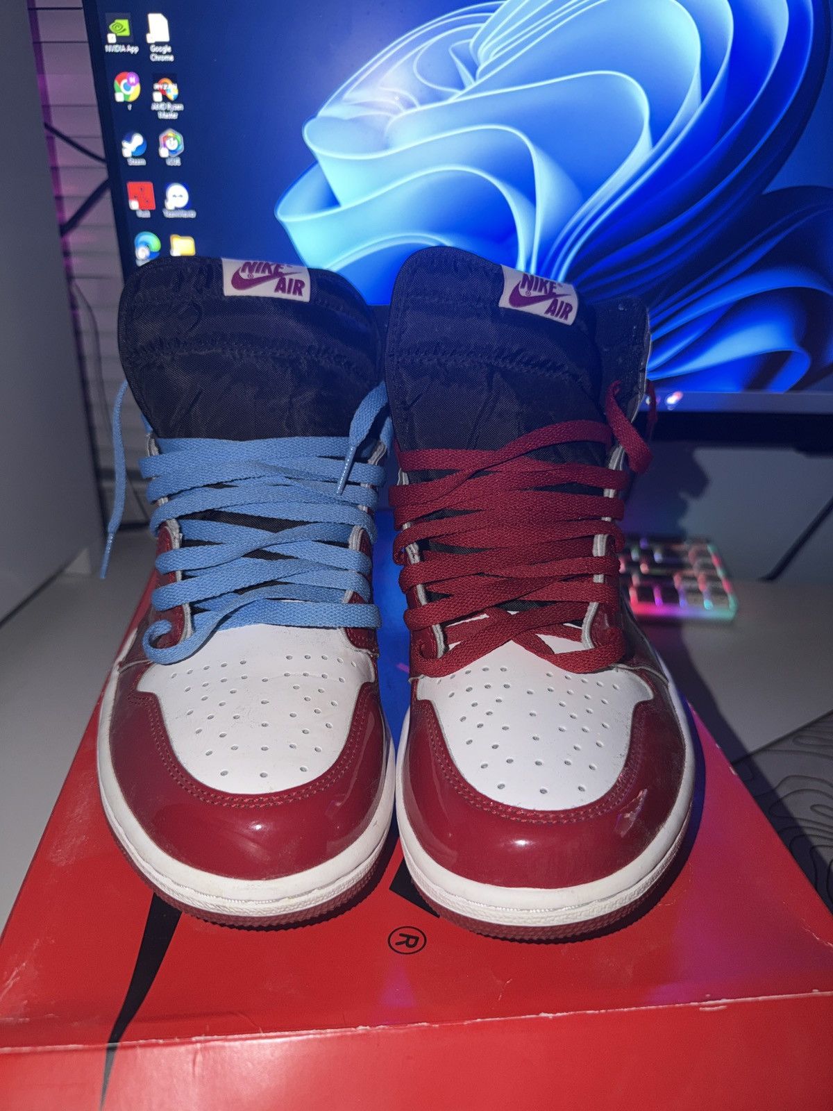Jordan Brand Jordan 1 Size US 11 / EU 44 - 1 Thumbnail