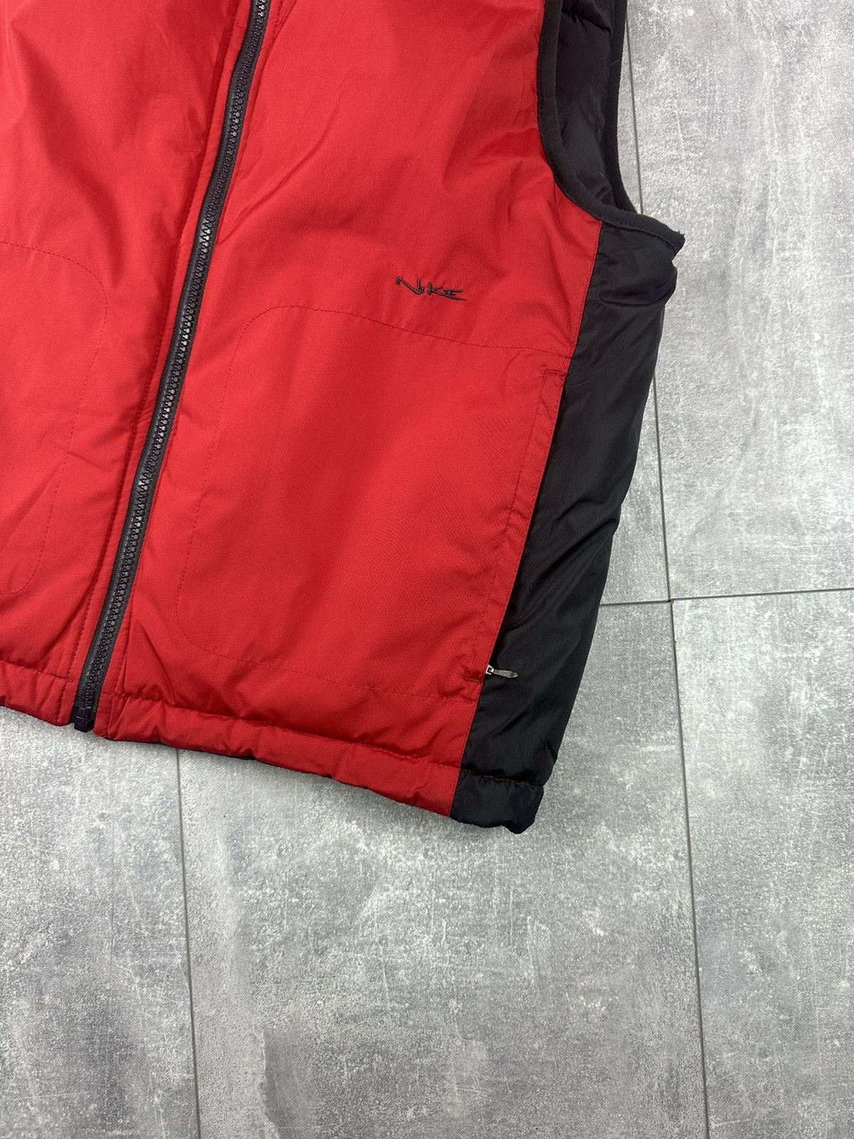 Nike Nike Reversible Sportswear Vest Red/Black Swoosh Logo Size US S / EU 44-46 / 1 - 3 Thumbnail