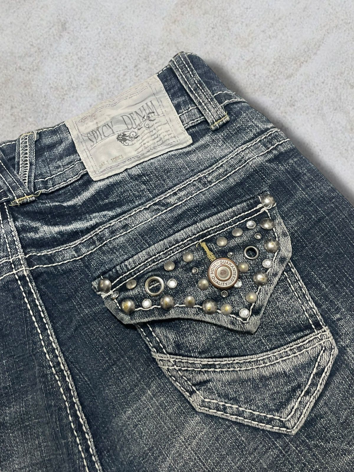 Jewelry Vintage Japanese Jewel Beads Denim Archival Blue Wash Jeans Size 29" - 10 Thumbnail