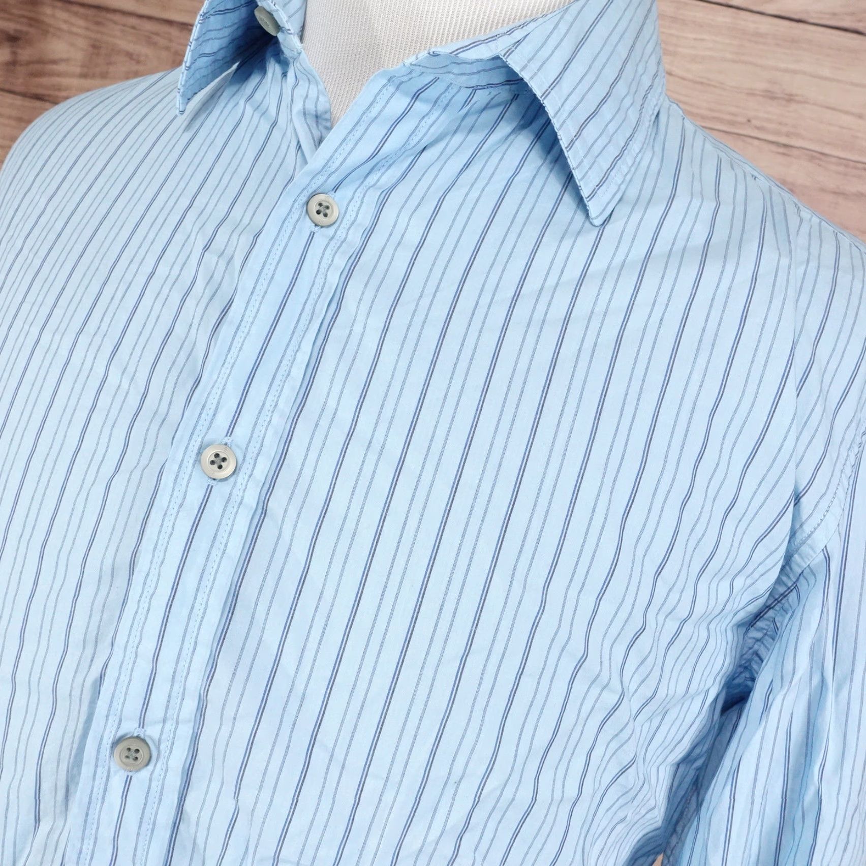 Banana Republic Vintage Banana Republic Long Sleeve Blue Striped Button-Down Shirt Men’s L Fall Casual Size US L / EU 52-54 / 3 - 2 Thumbnail